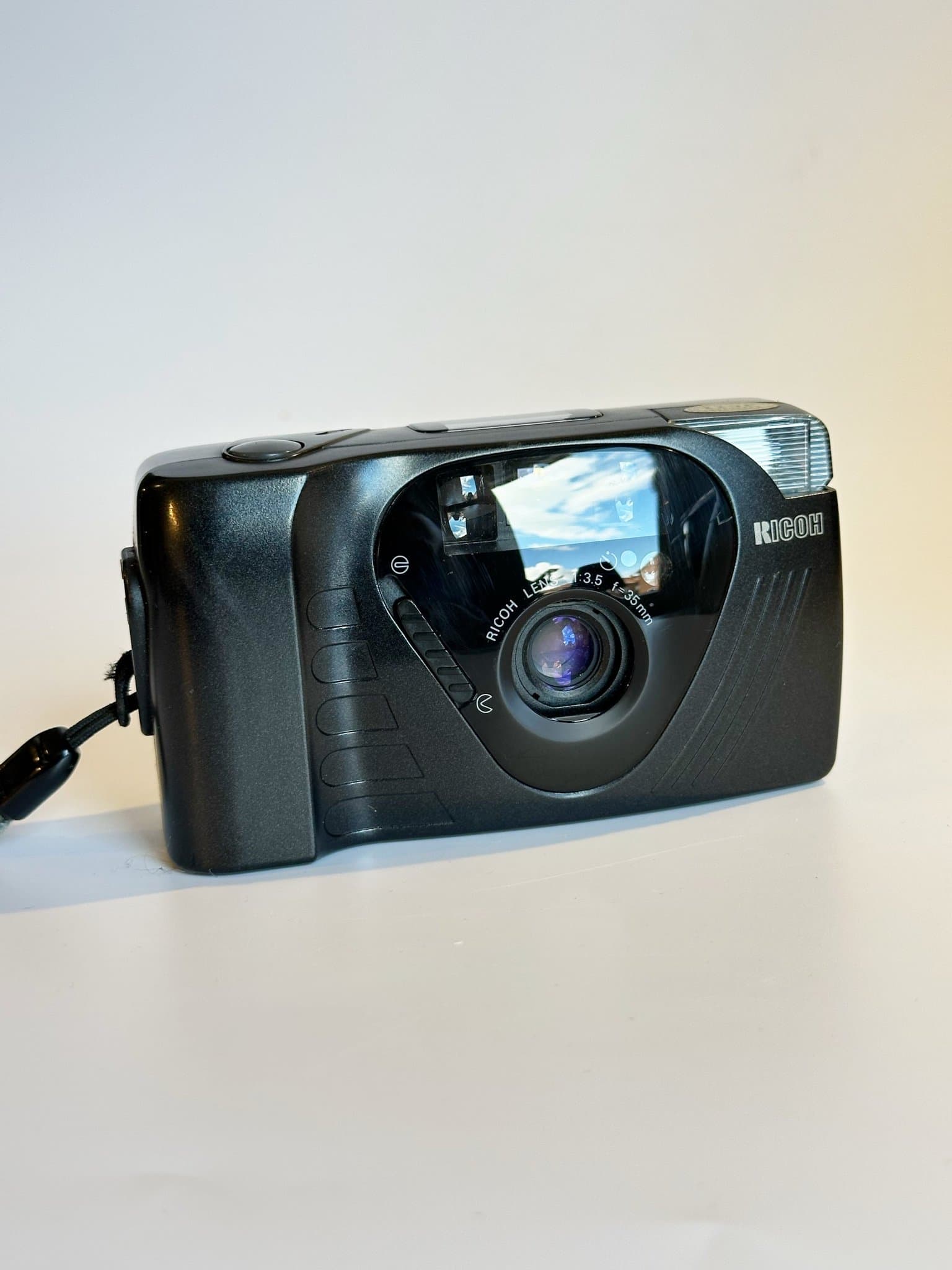 Ricoh AF-System FF-9D Analog Kamera - Fullt Fungerande