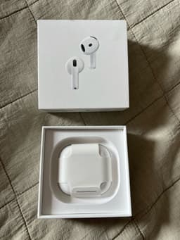 Apple AirPods 4 (ANC)