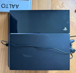 Sony PlayStation 4 + Spel