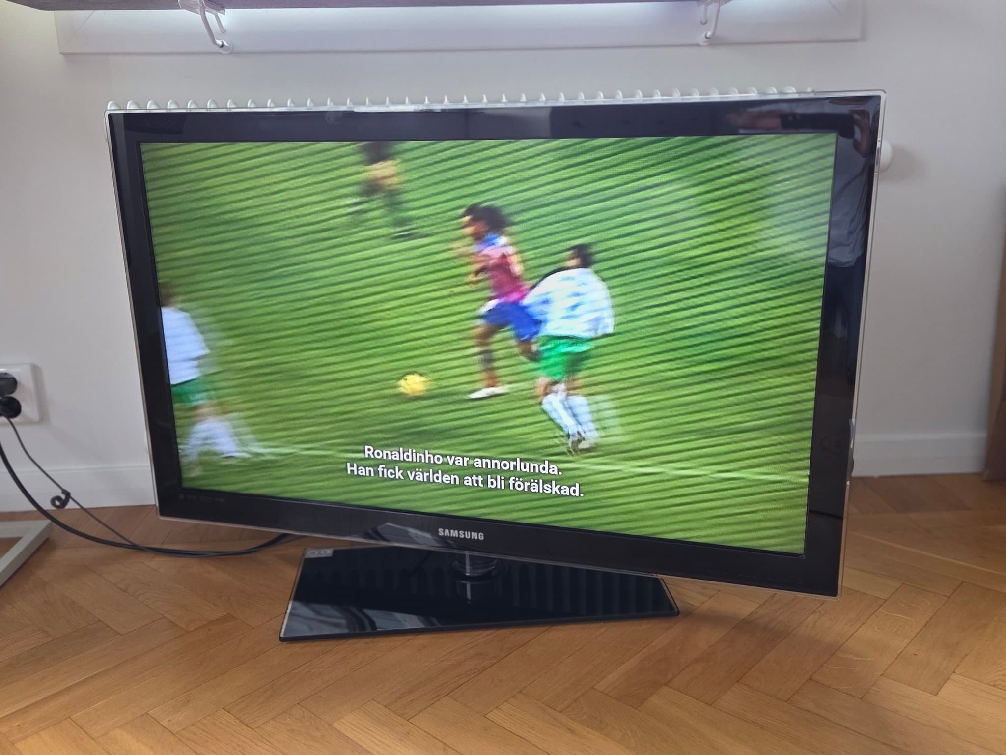 Samsung 40 tums Full HD TV med Chromecast