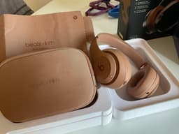 Beats Studio Pro Beats x Kim hörlurar DUNE aldrig spelade