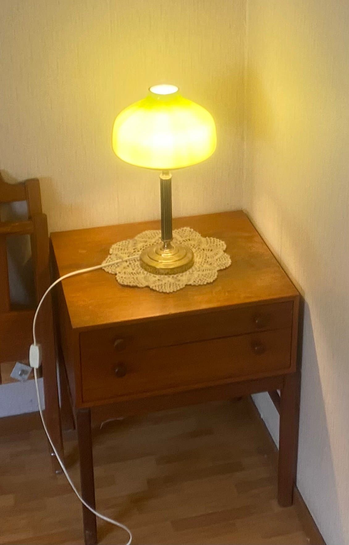 Sängbord i teak,"Casino"