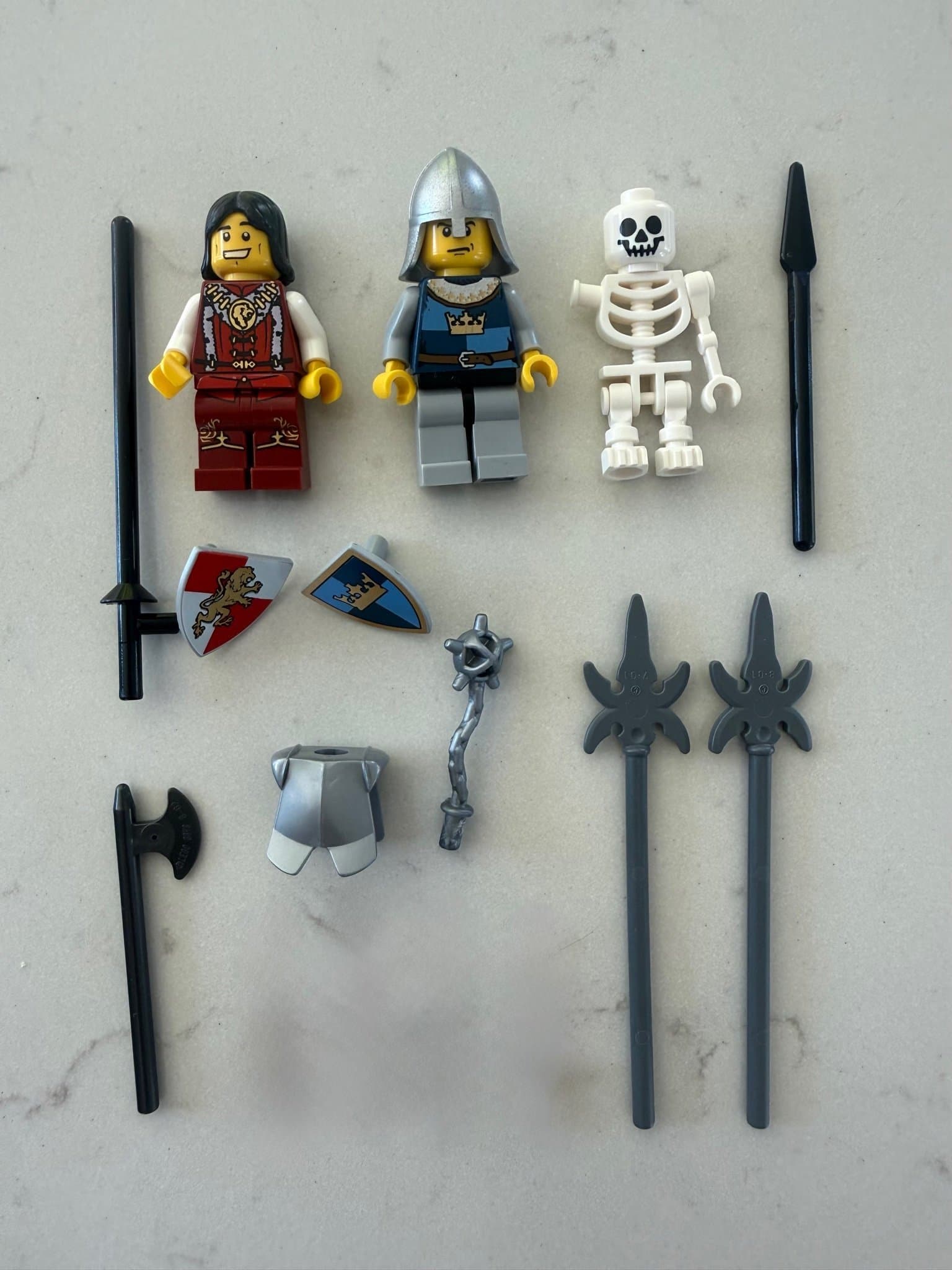 LEGO kingdoms Castle knight Minifigurer vapen sköld m.m.