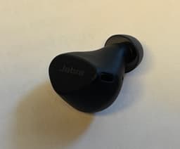 Jabra Elite 4 Active. Den Vänstra