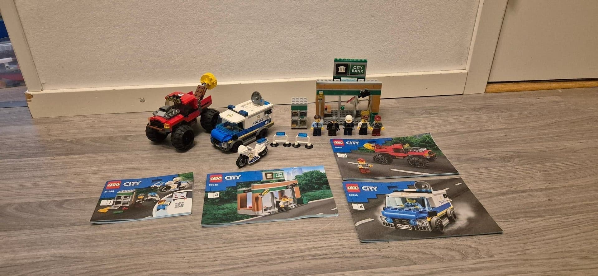 Lego city 60245 Police Monster Truck Heist