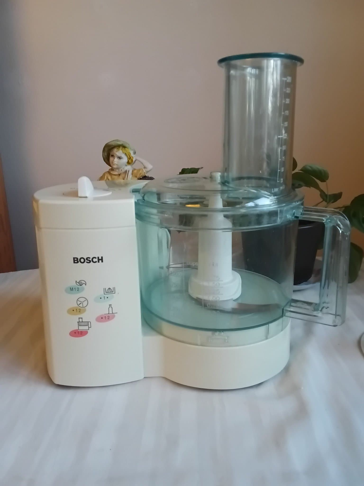 Bosch MCM2004/02 Matberedare