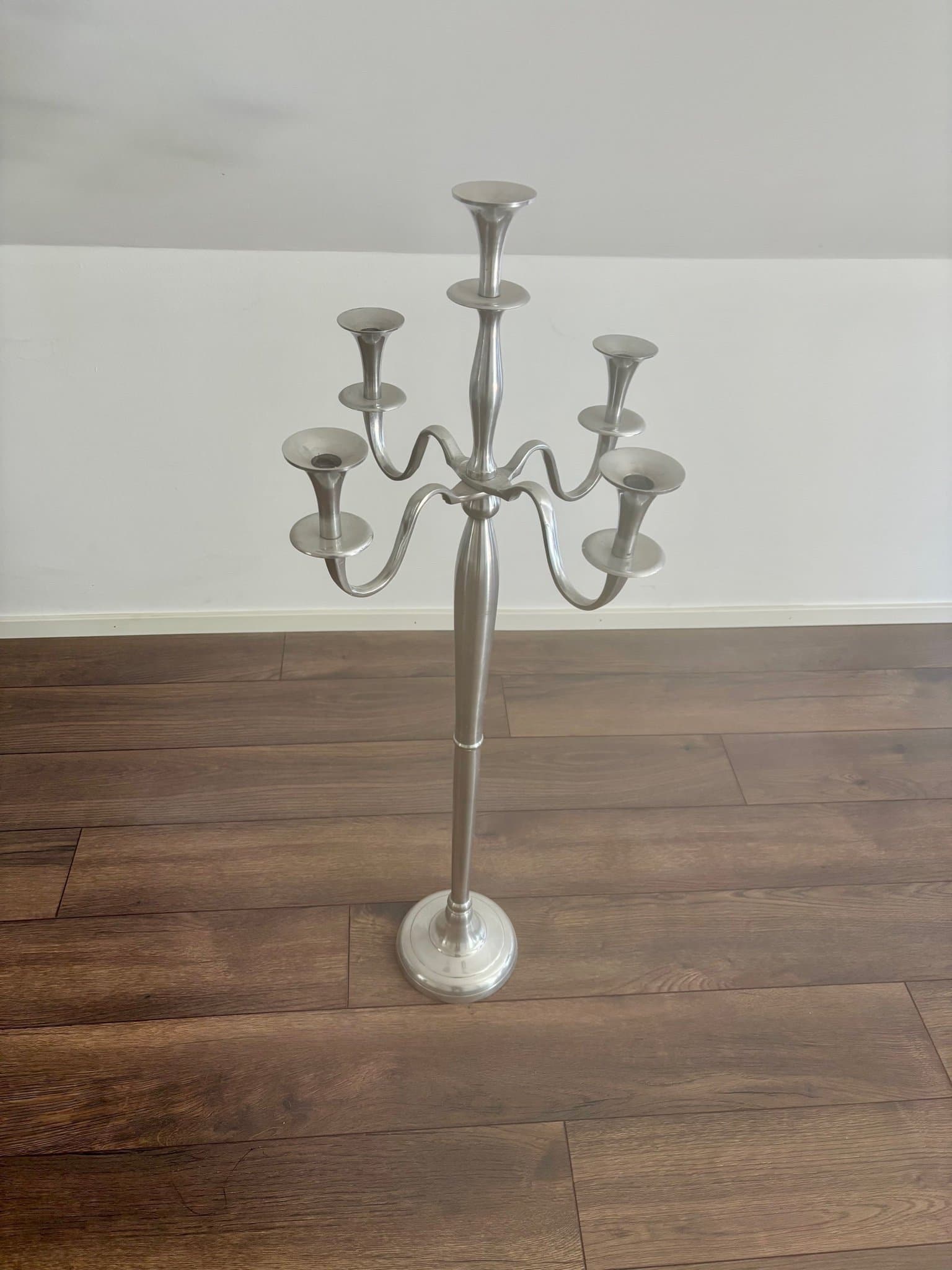 5-armad golvkandelaber i aluminium – 98 cm – nedmonterbar