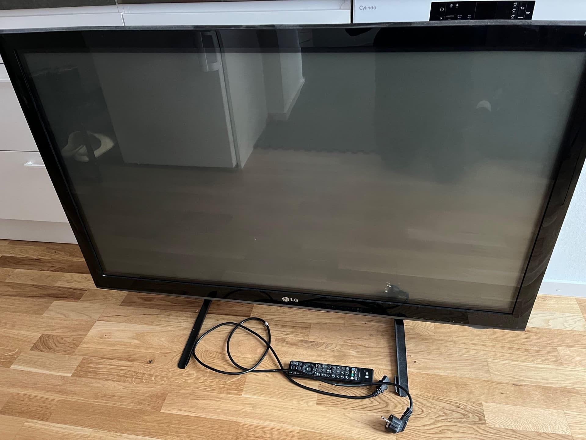 LG 50PS3000 50" plasma TV inte smart med fjärrkontroll