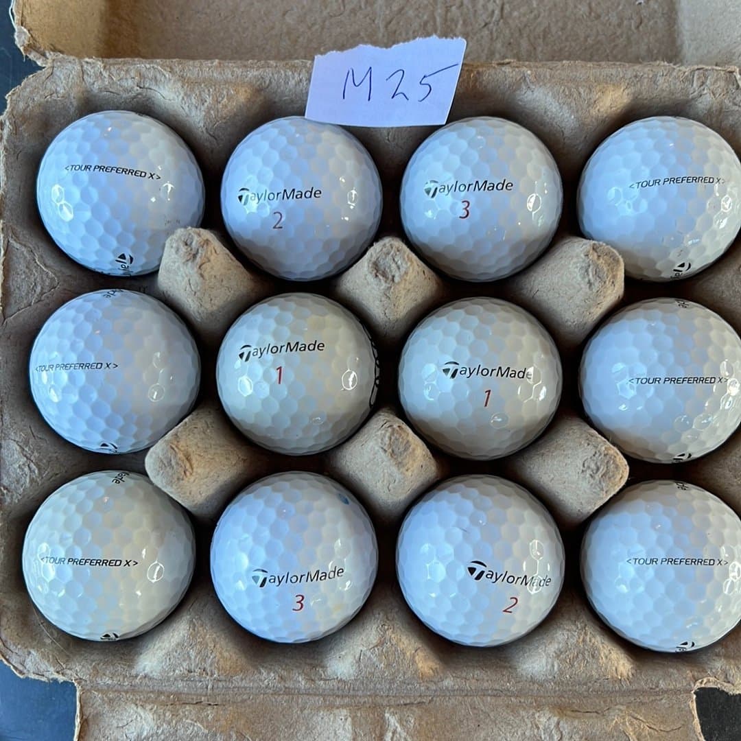 TaylorMade golfbollar, 12-pack Tour preffered