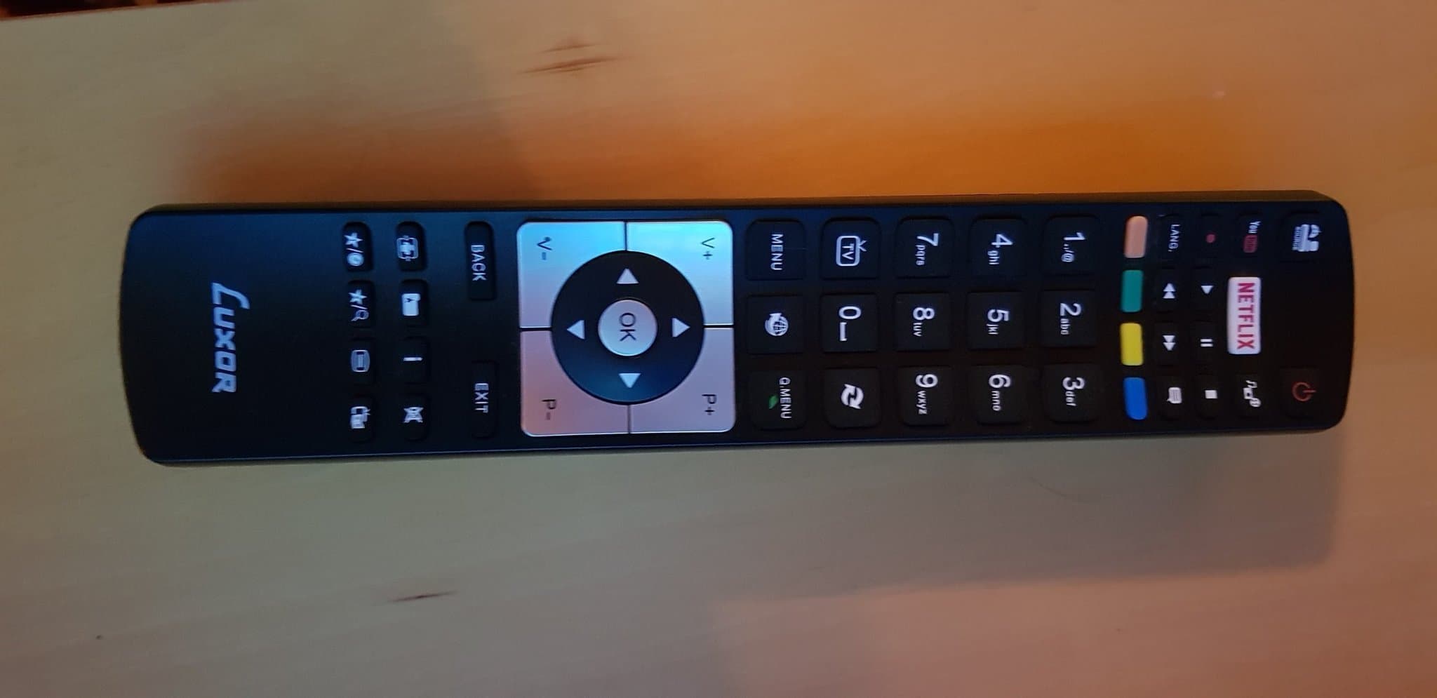 Luxor LED 50DBi Smart TV