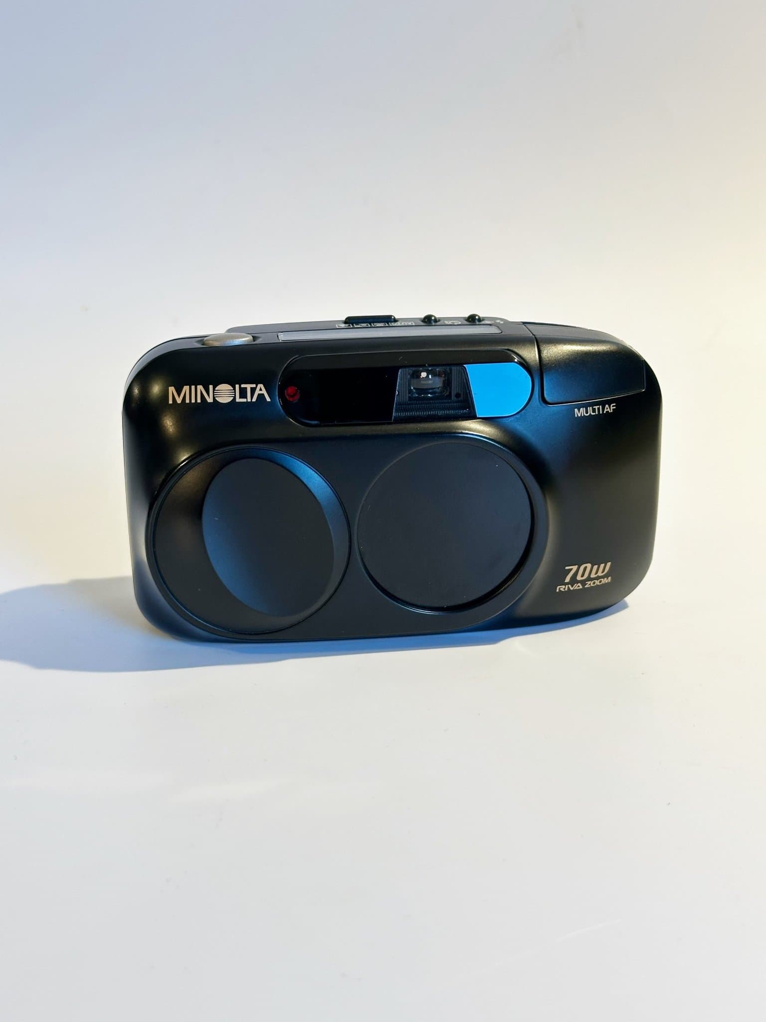 Minolta 70w Riva Zoom analog kamera - Super Skick och Fullt Fungerande