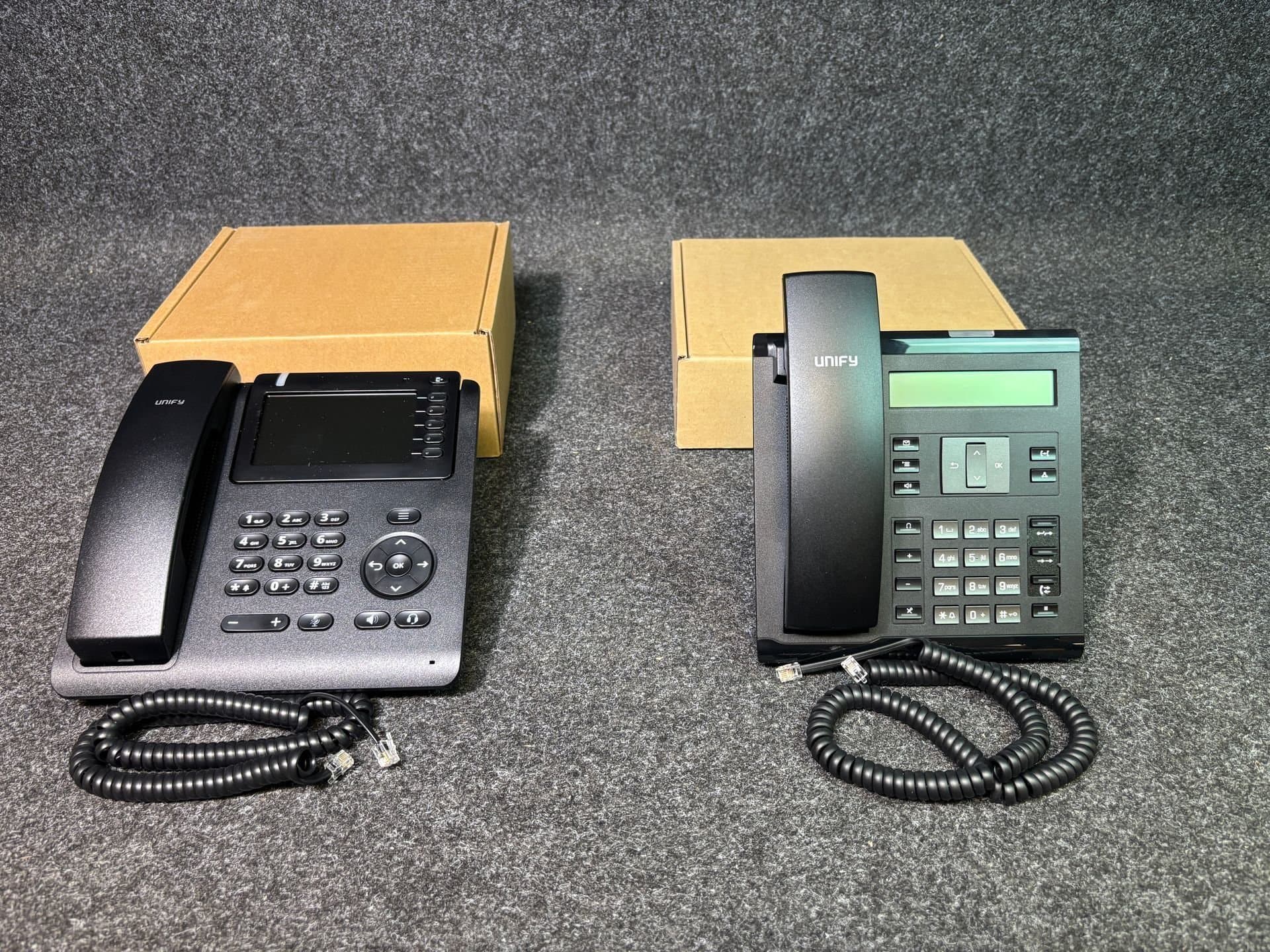 Unify CP600 + IP35G HFA Bordstelefoner (nya i kartong)