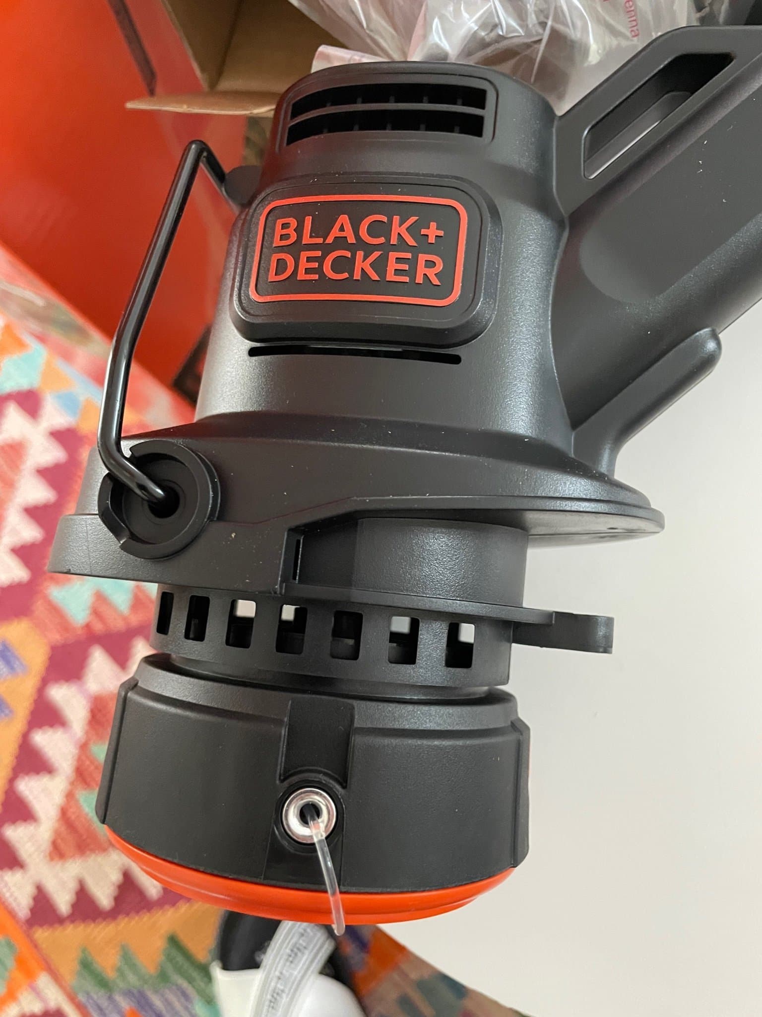 BLACK+DECKER 25cm Grästrimmer 18V