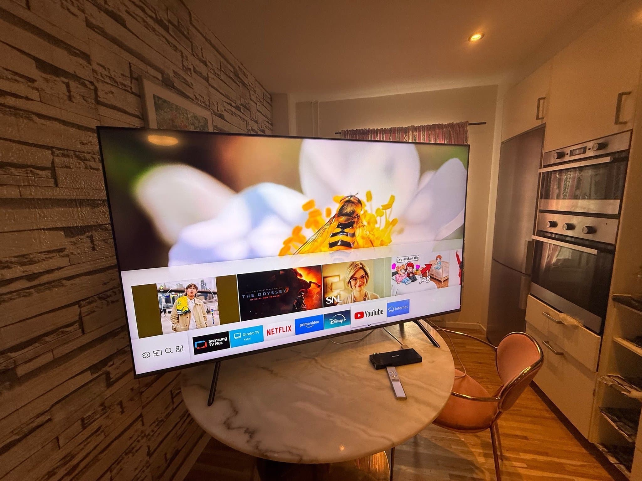 Samsung 65 tum 4K UHD Smart TV