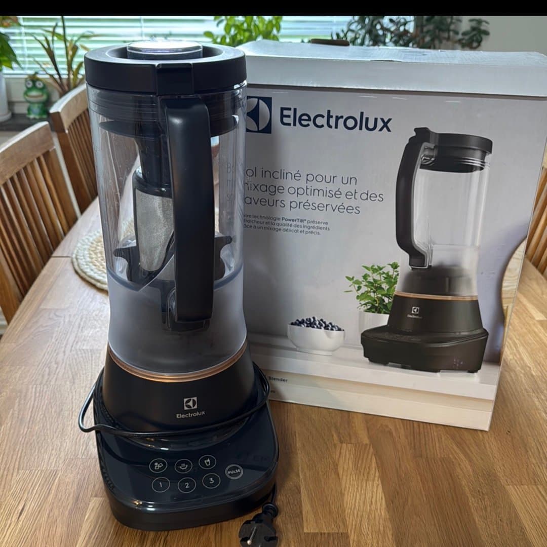 Electrolux Explore 7 Blender