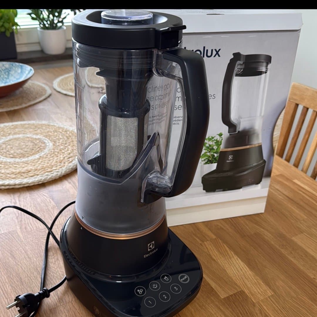 Electrolux Explore 7 Blender