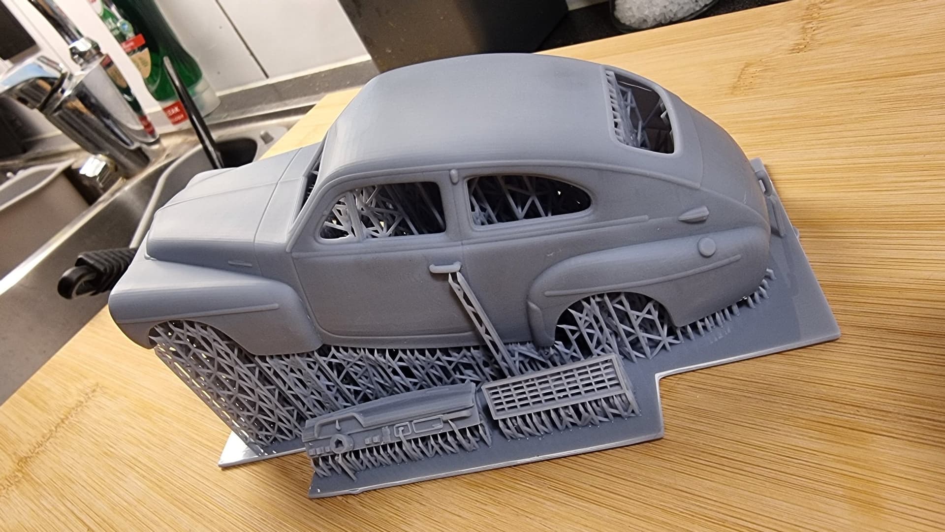 Volvo PV 1/24
