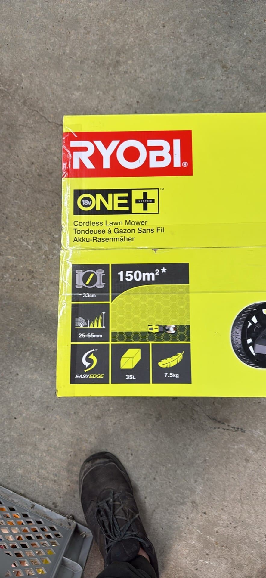 Ryobi ONE+ Batteridriven Gräsklippare RLM18C33B25