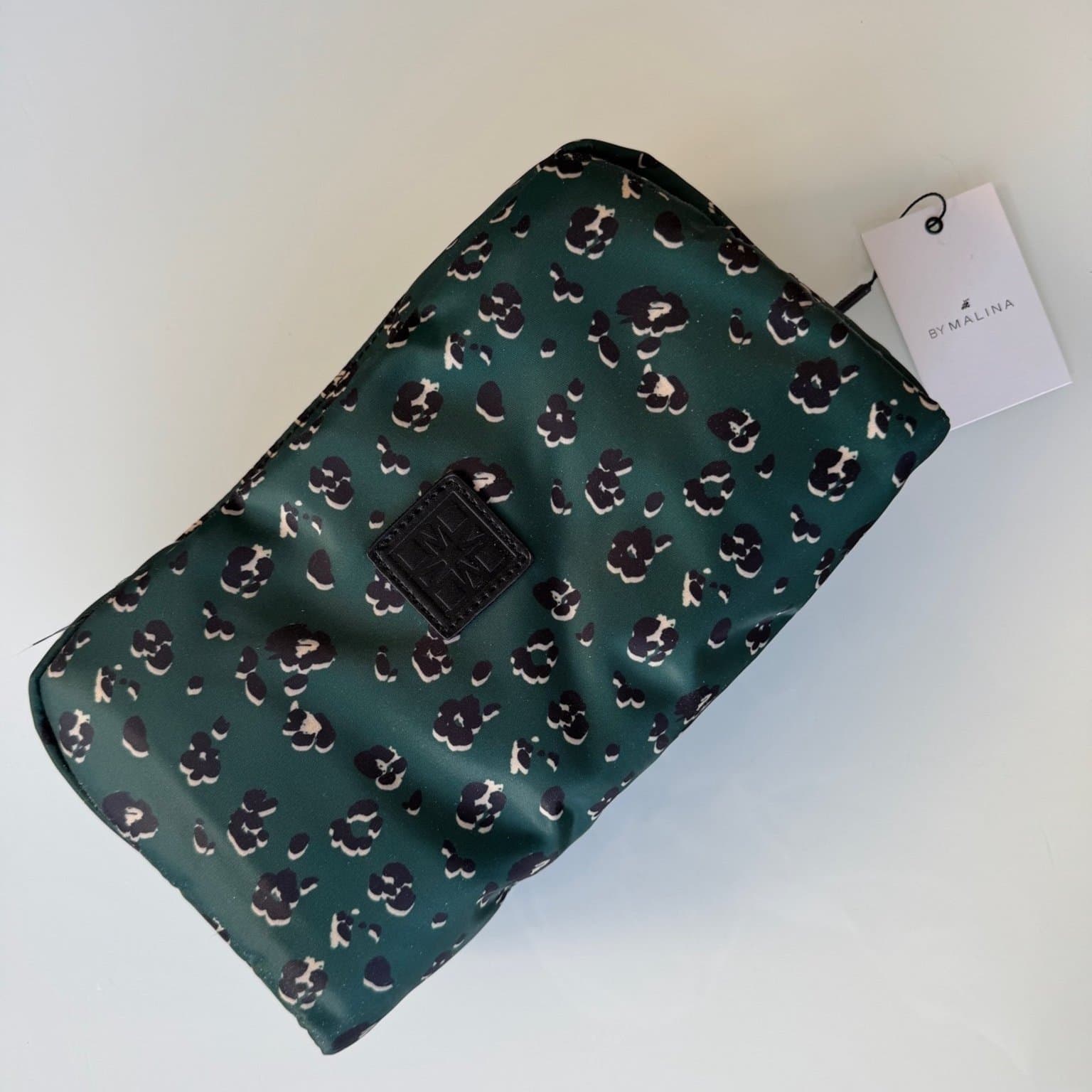 Cosmetic Bag Large By Malina i Green Leo - Ny!