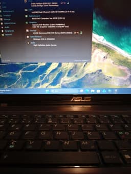 ASUS Laptop 15"6 Tums//med Intel Pentium B960/16GB RAM/ 120GB SSD