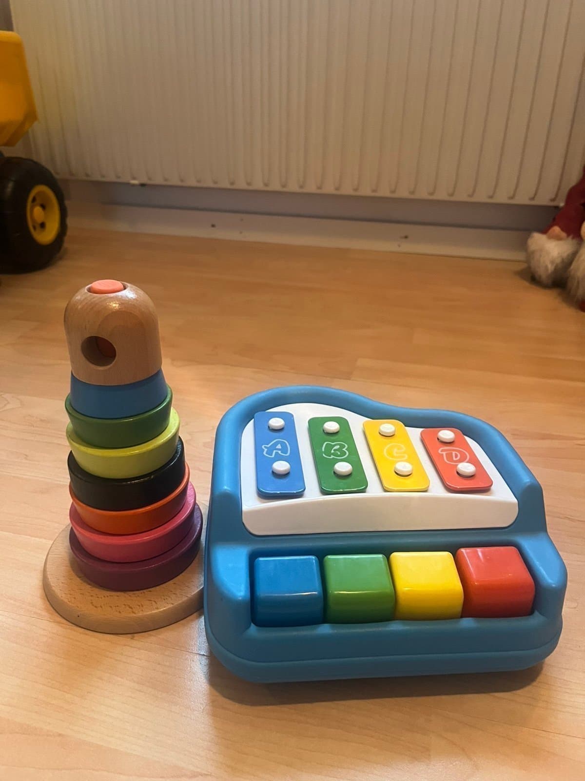 Leksaker - Stapelleksak och Xylofon/piano