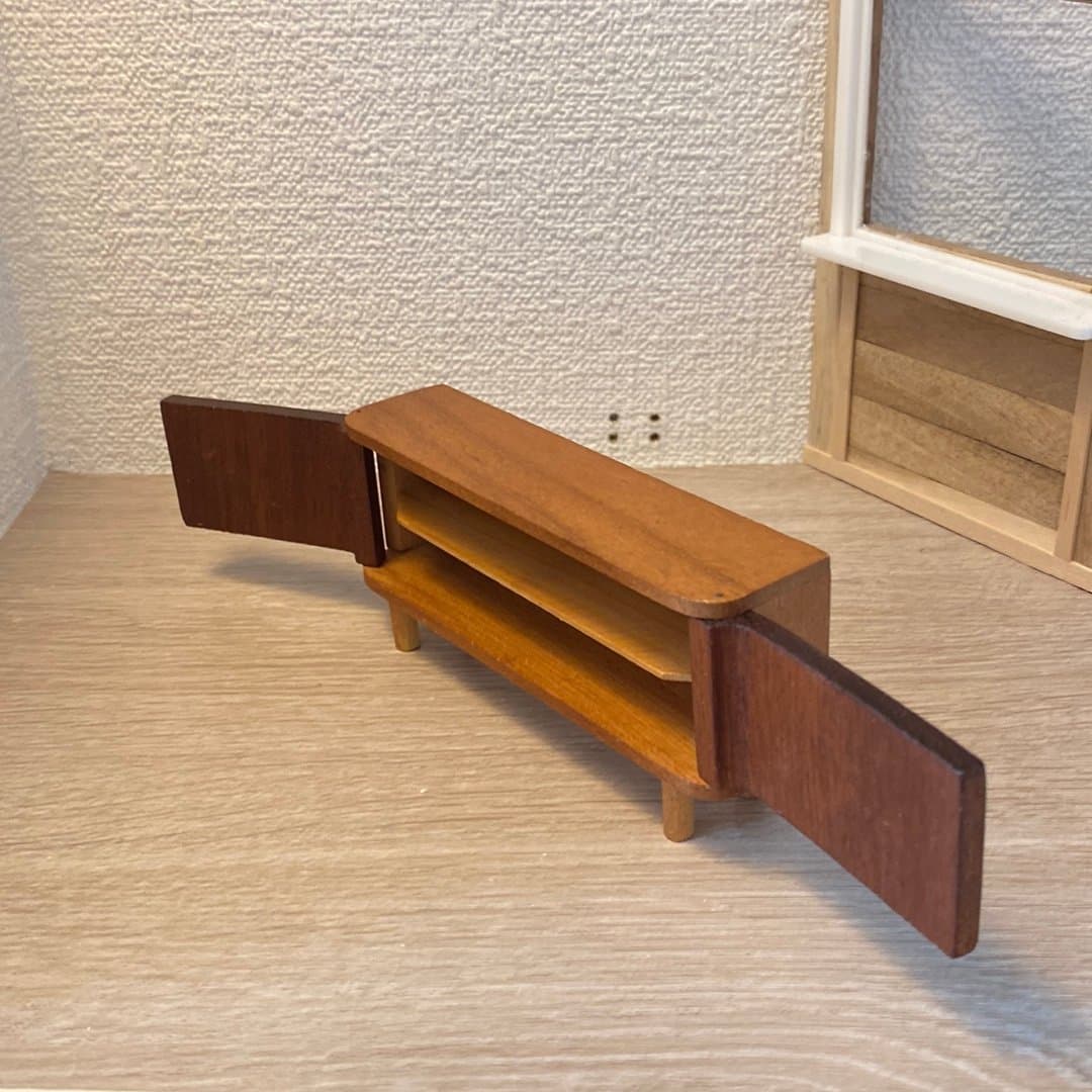 60-tals sideboard till Lundby / Lerro dockskåp, vintage, nostalgi
