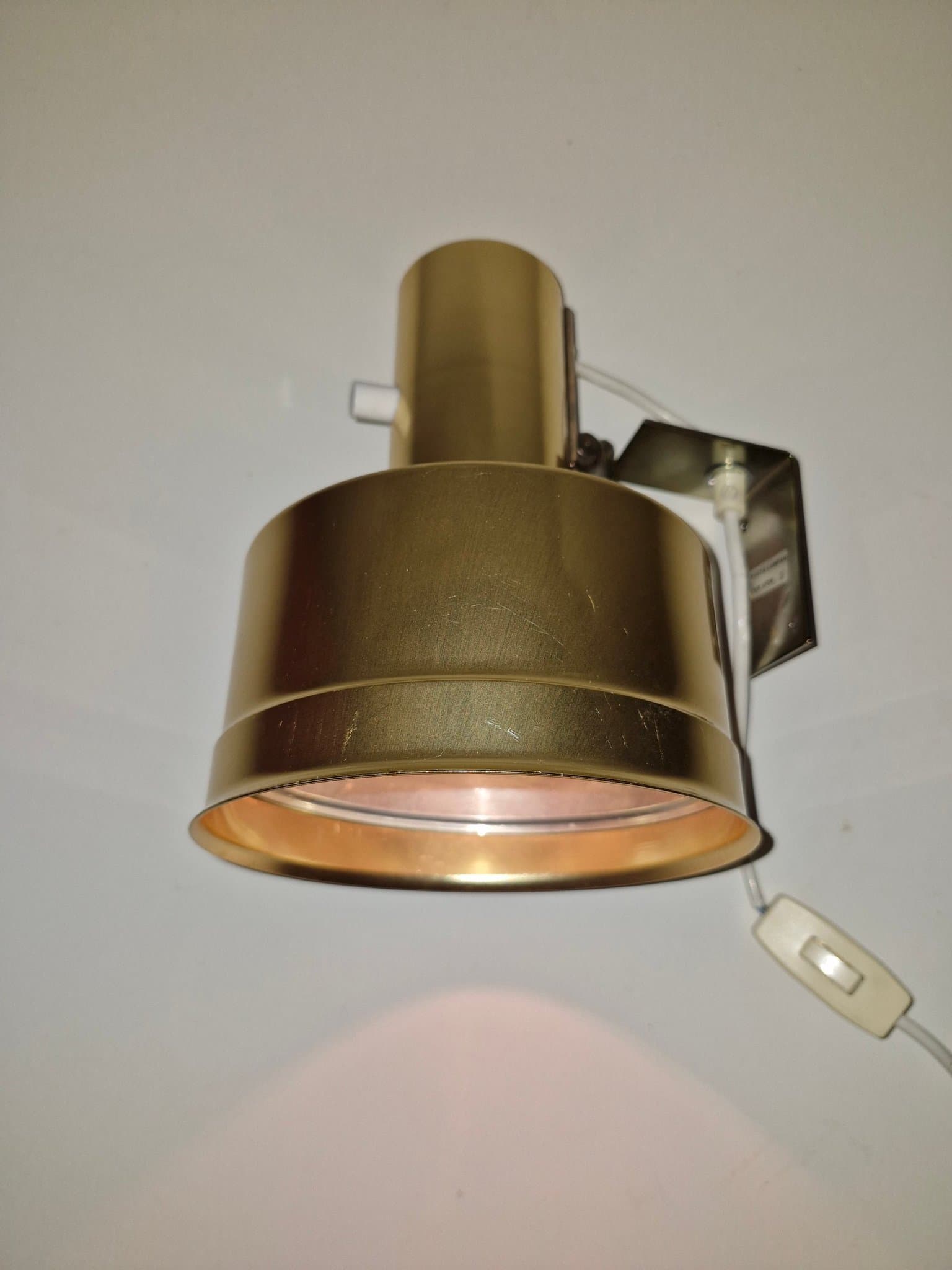 Kostalampan Stor Vägglampa