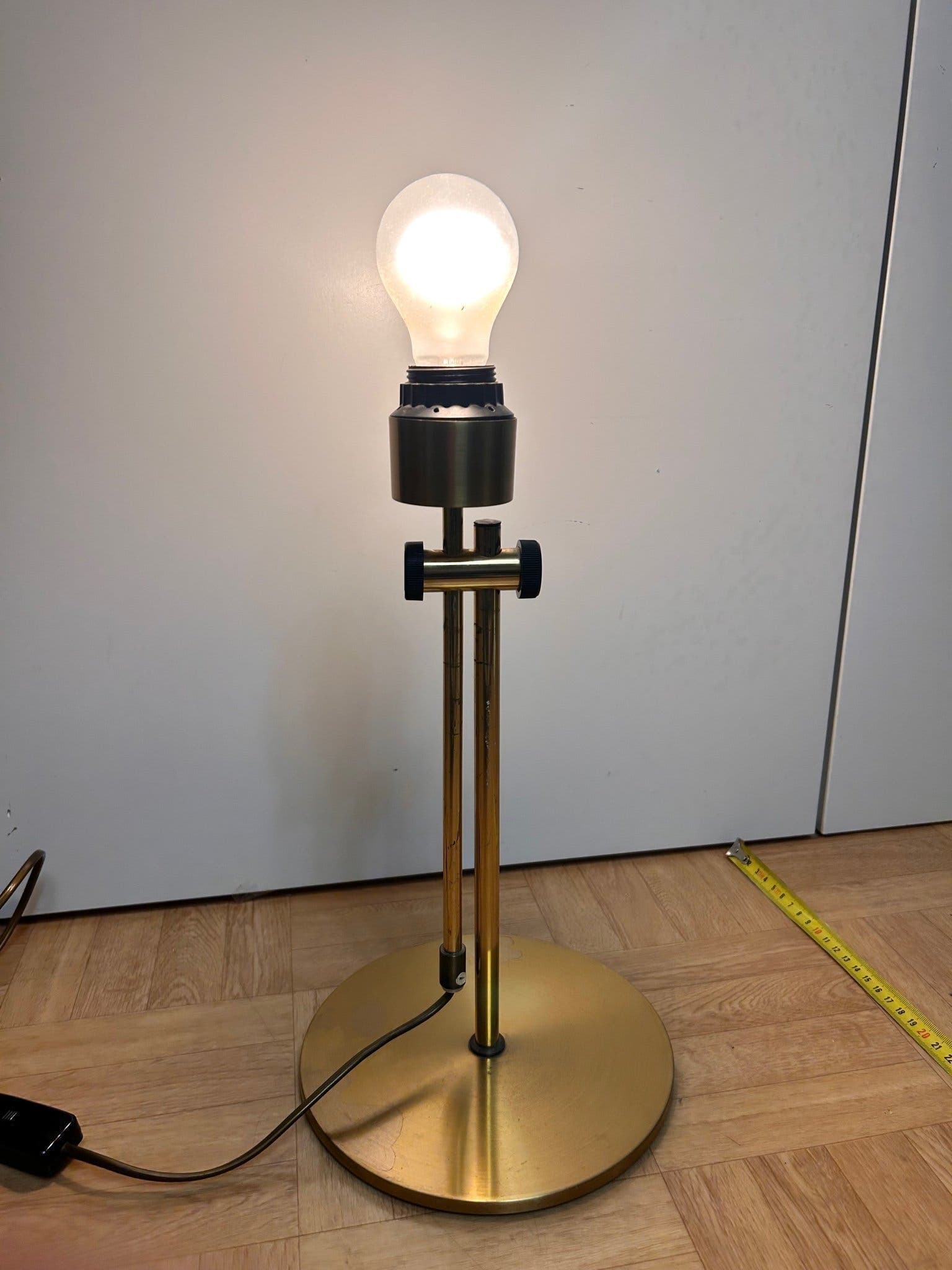Vintage BORDSLAMPA, mässing, Gemi, Granhaga AB, Töreboda, 1900-tal.