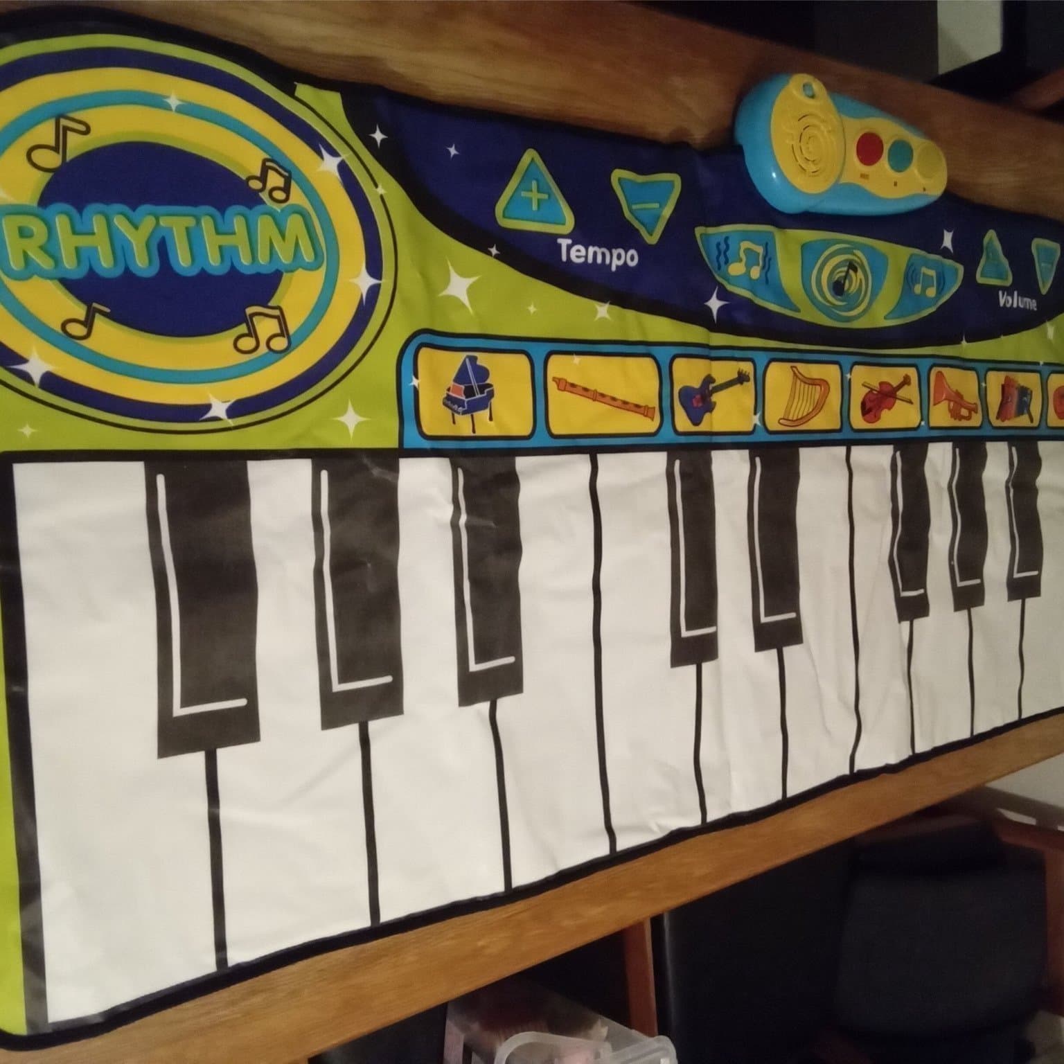 Pianomatta med ljudeffekter , musikmatta nyaskick