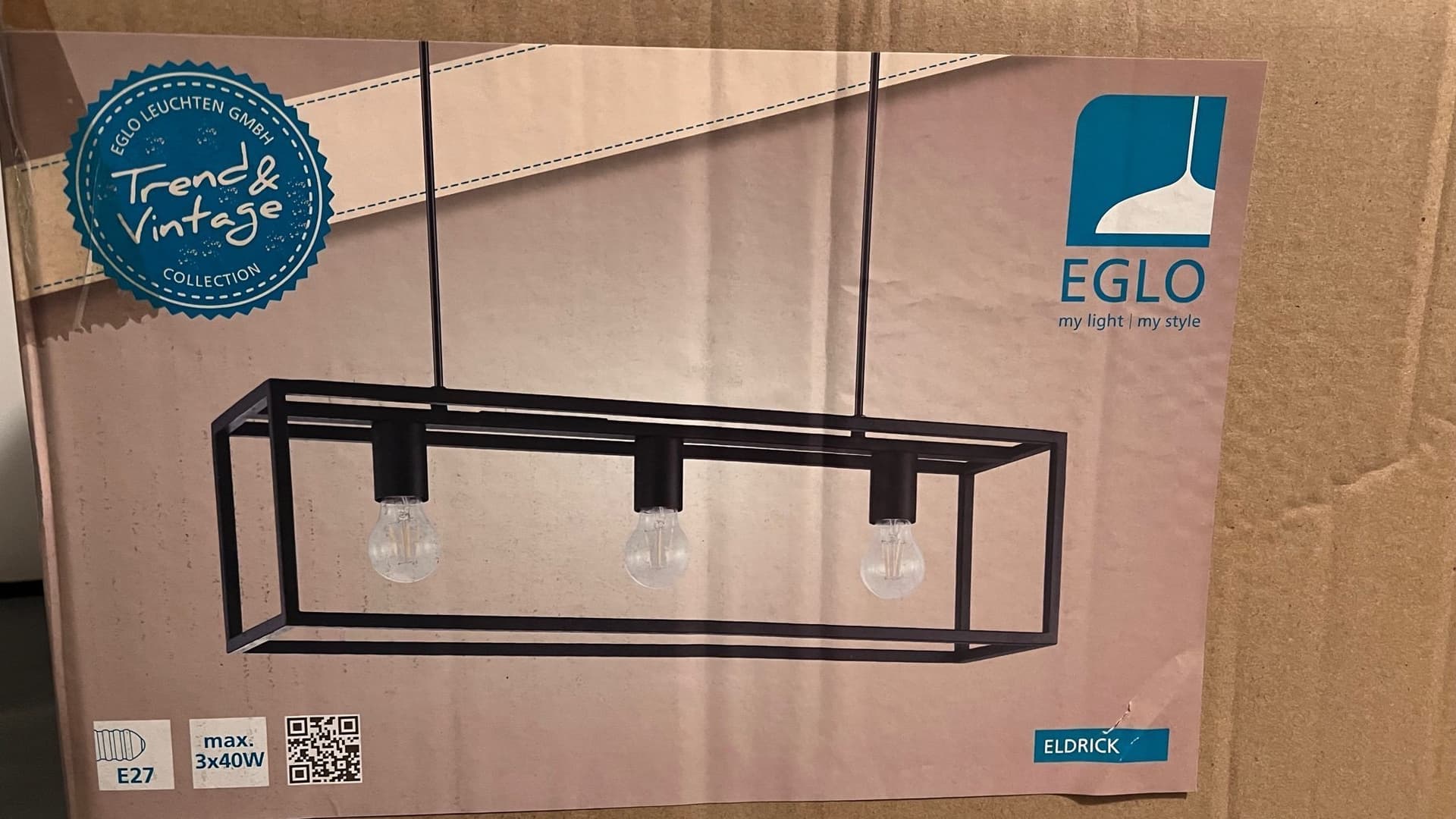 EGLO Eldrick taklampa i svart metall, E27, max 3x40W