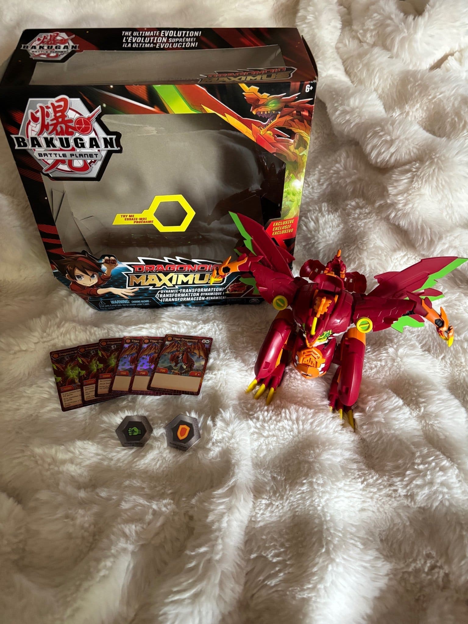 Bakugan battle planet Dragonoid Maximus med kort och BakuCores