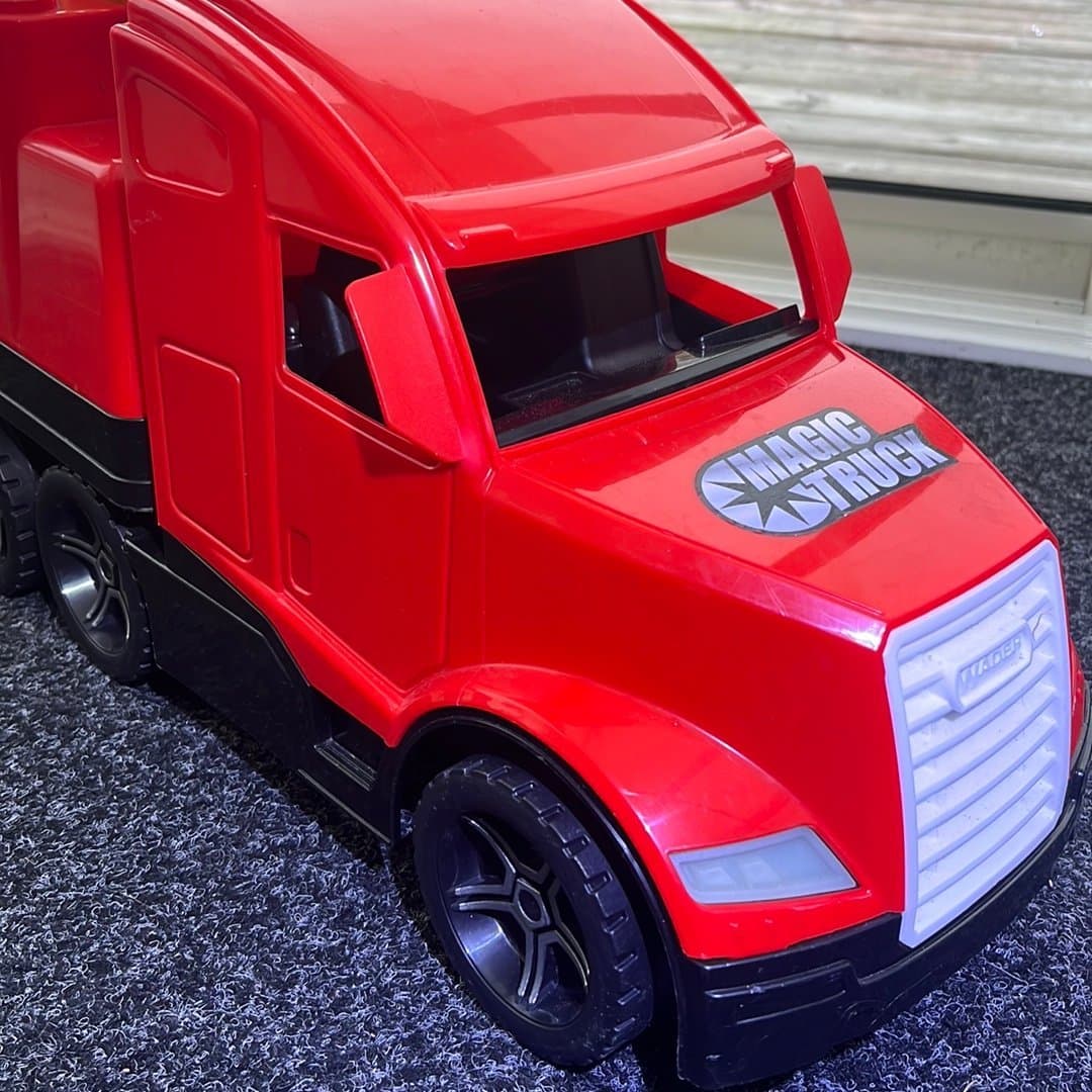 Wader Magic Truck Brandbil med Stege och Vattenspruta