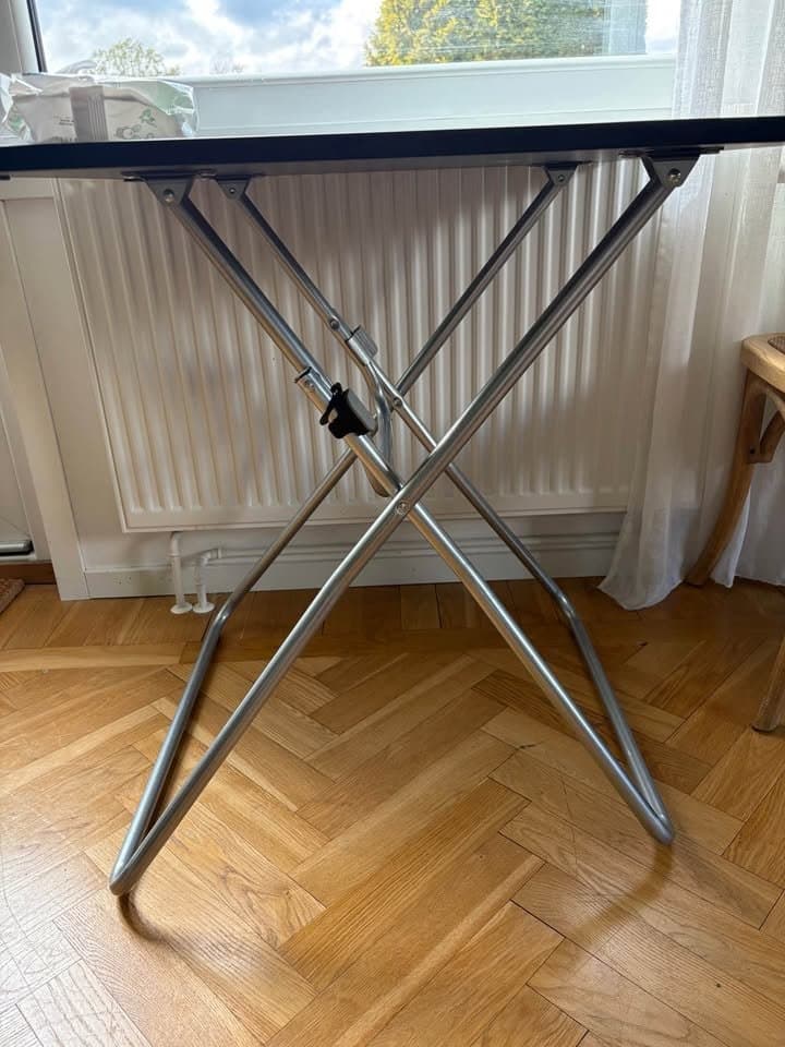 IKEA Svart Hopfällbart Bord - 67x67 cm
