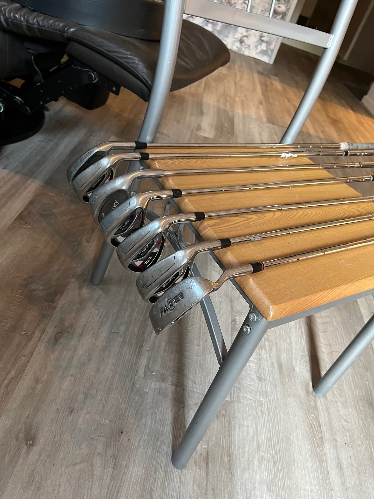 Golfklubbor och golfbag