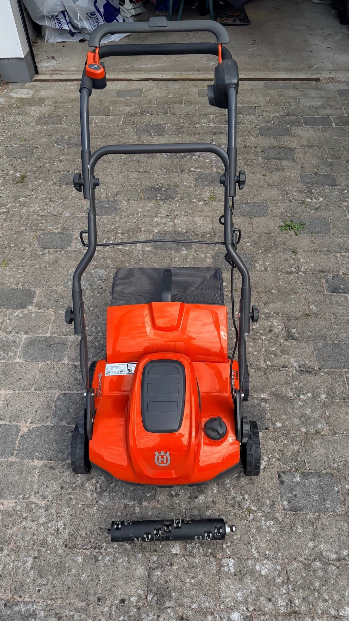 Husqvarna S 138C- Corded Electric Scarifier