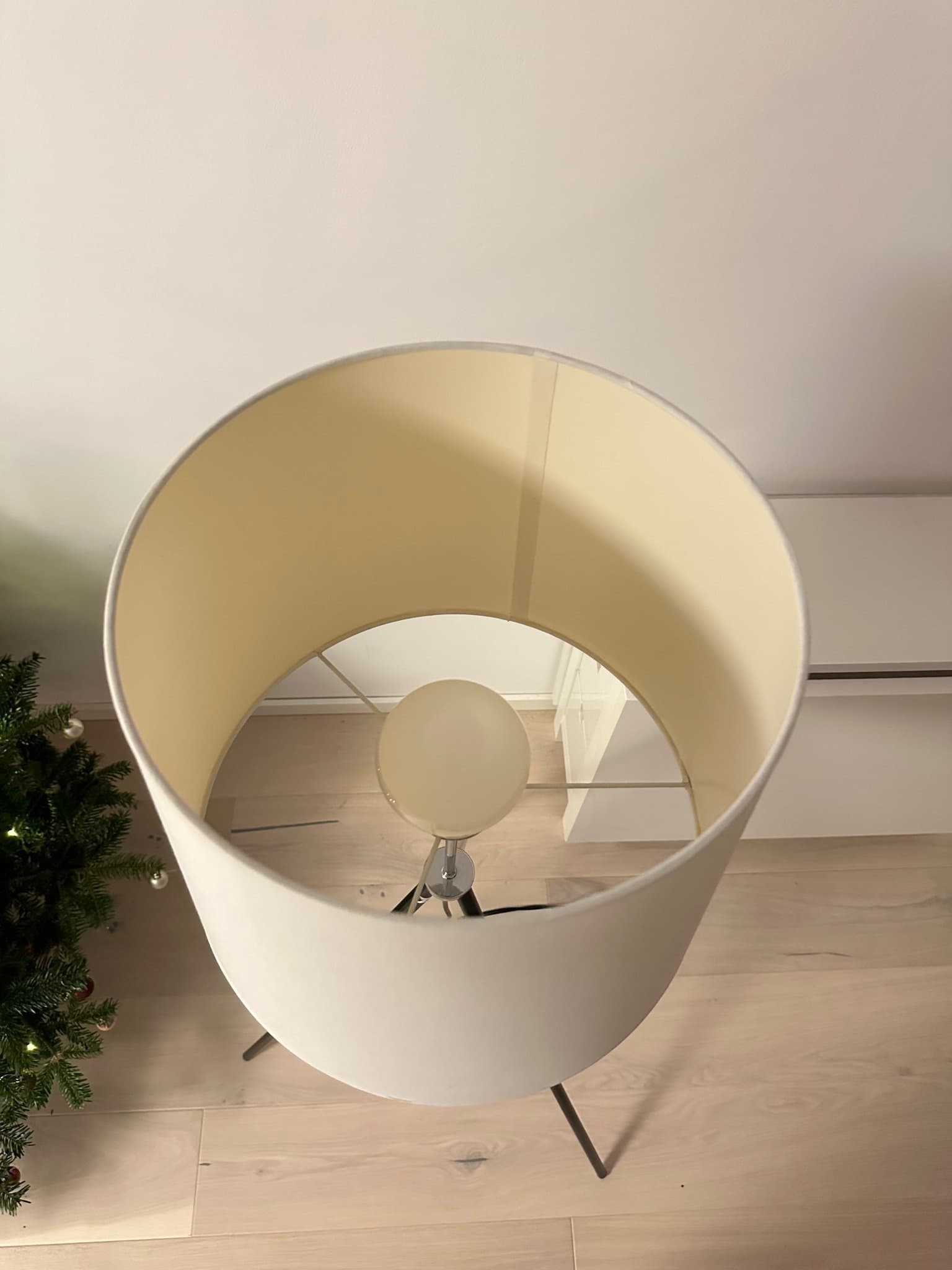 Golvlampa i klassisk design