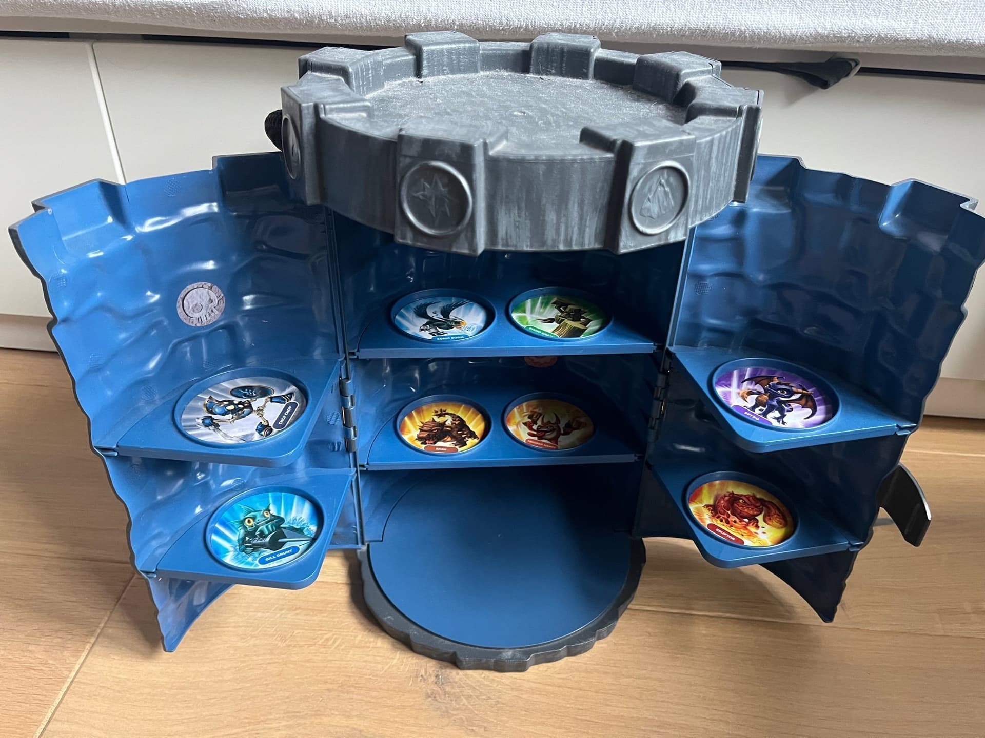 Skylanders Castle Tower Display