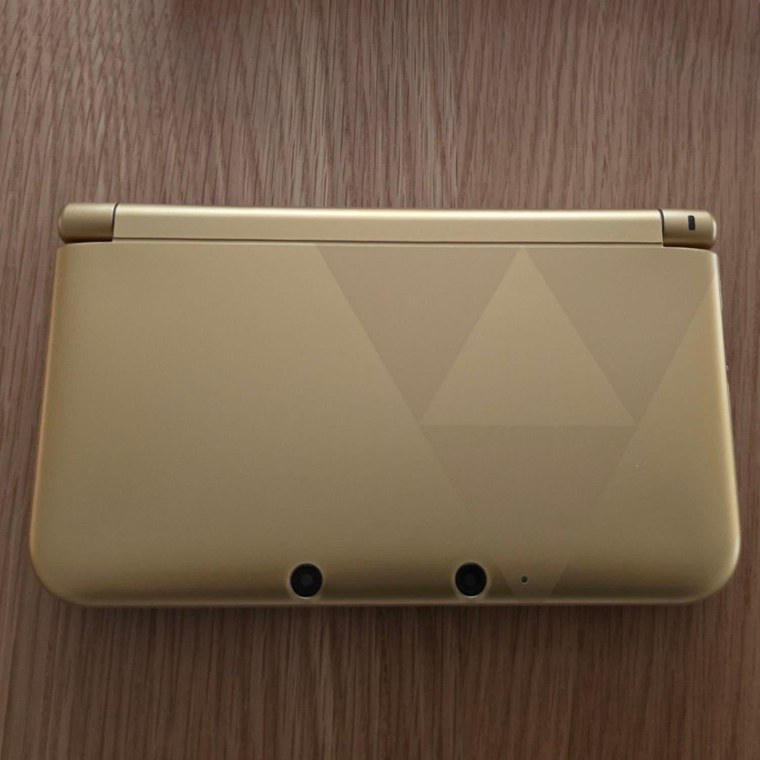 Nintendo 3DS XL Zelda A Link Between Worlds Limited Edition HELT NY!