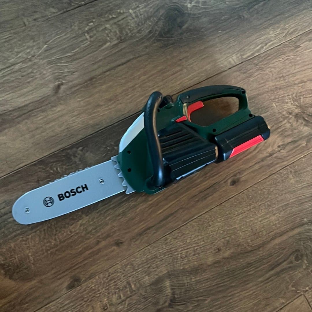 Bosch motorsåg för barn