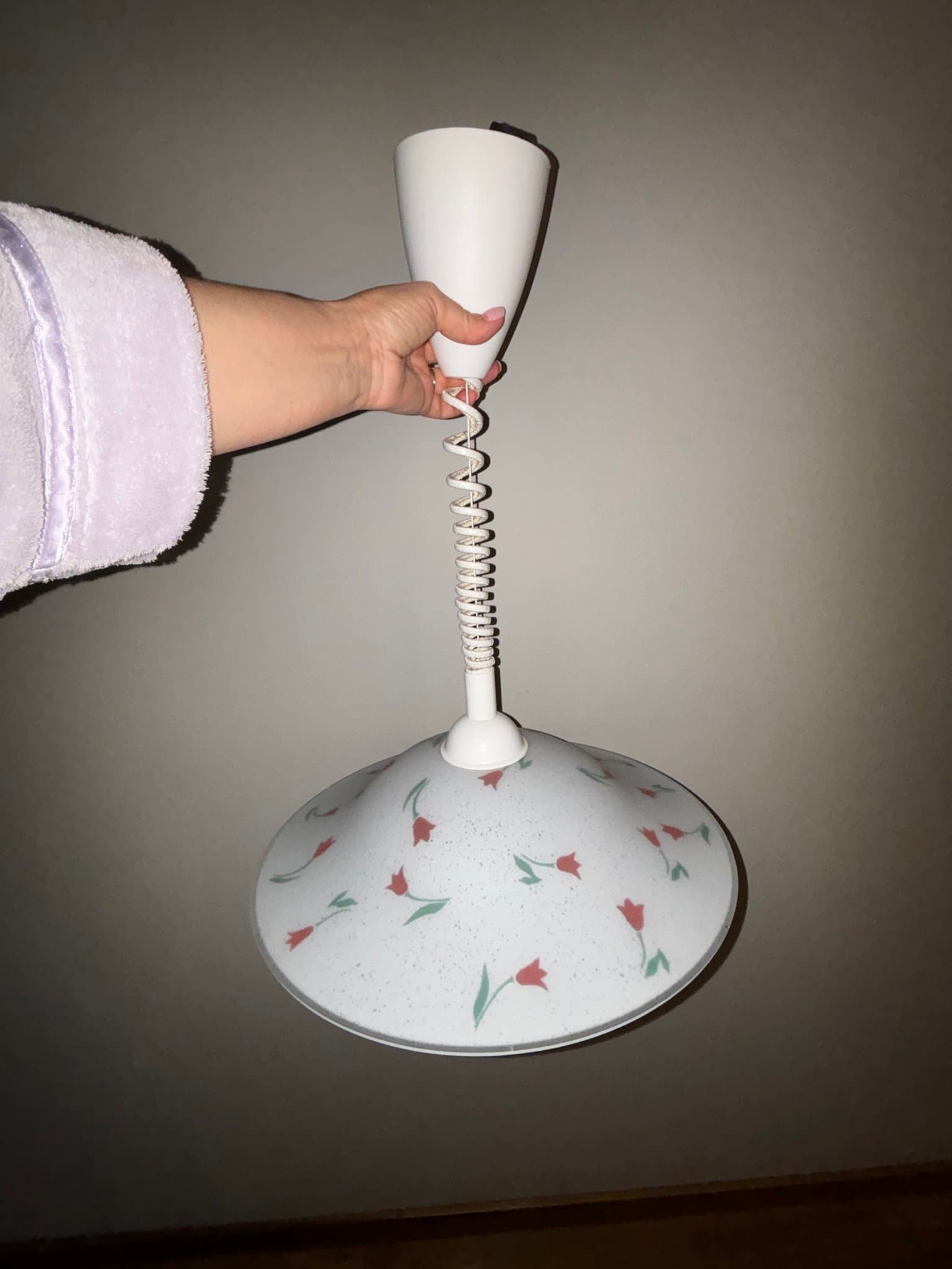 Taklampa med blommönster