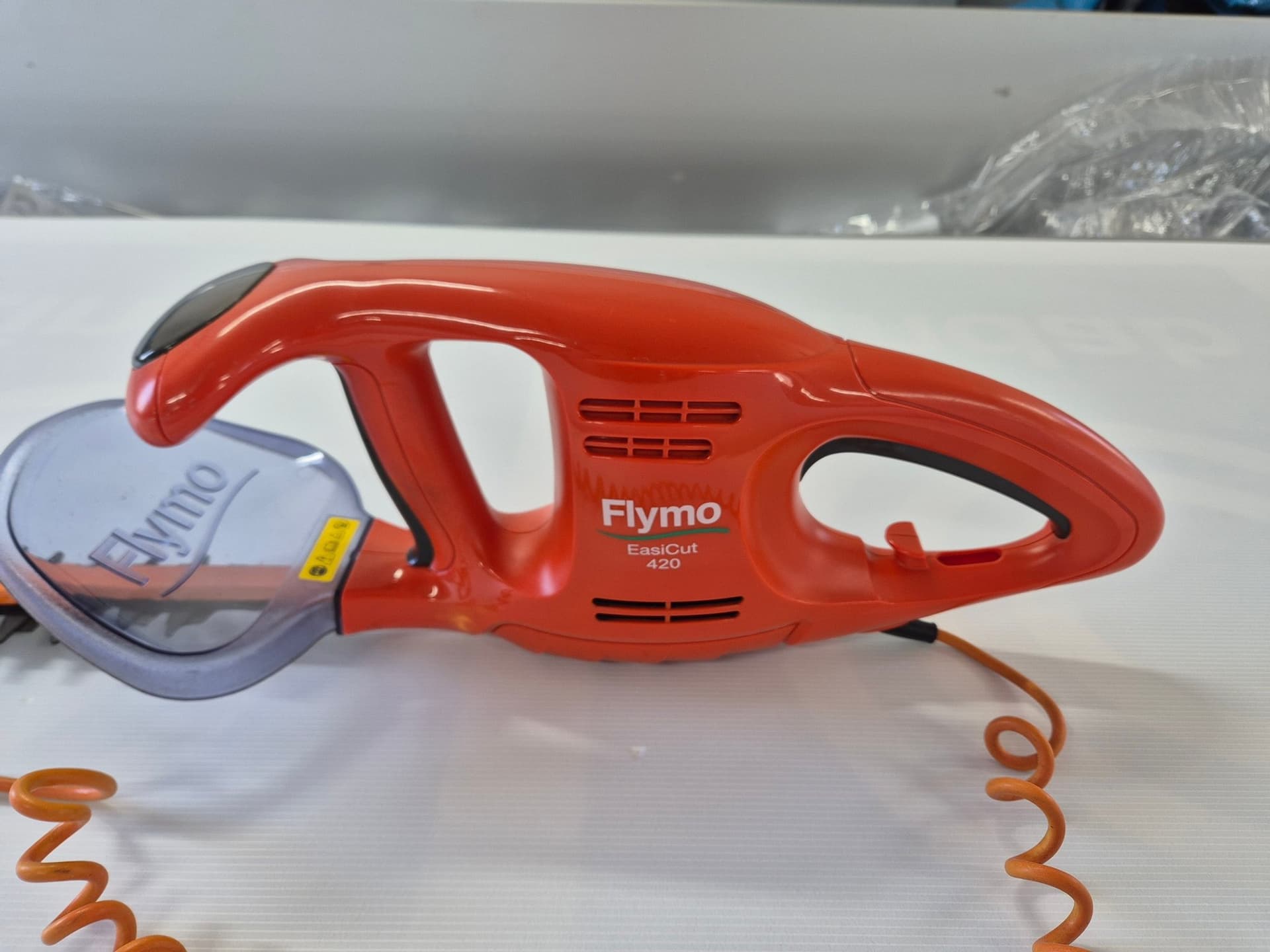 Häcksax Husqvarna Flymo EasiCut 420
