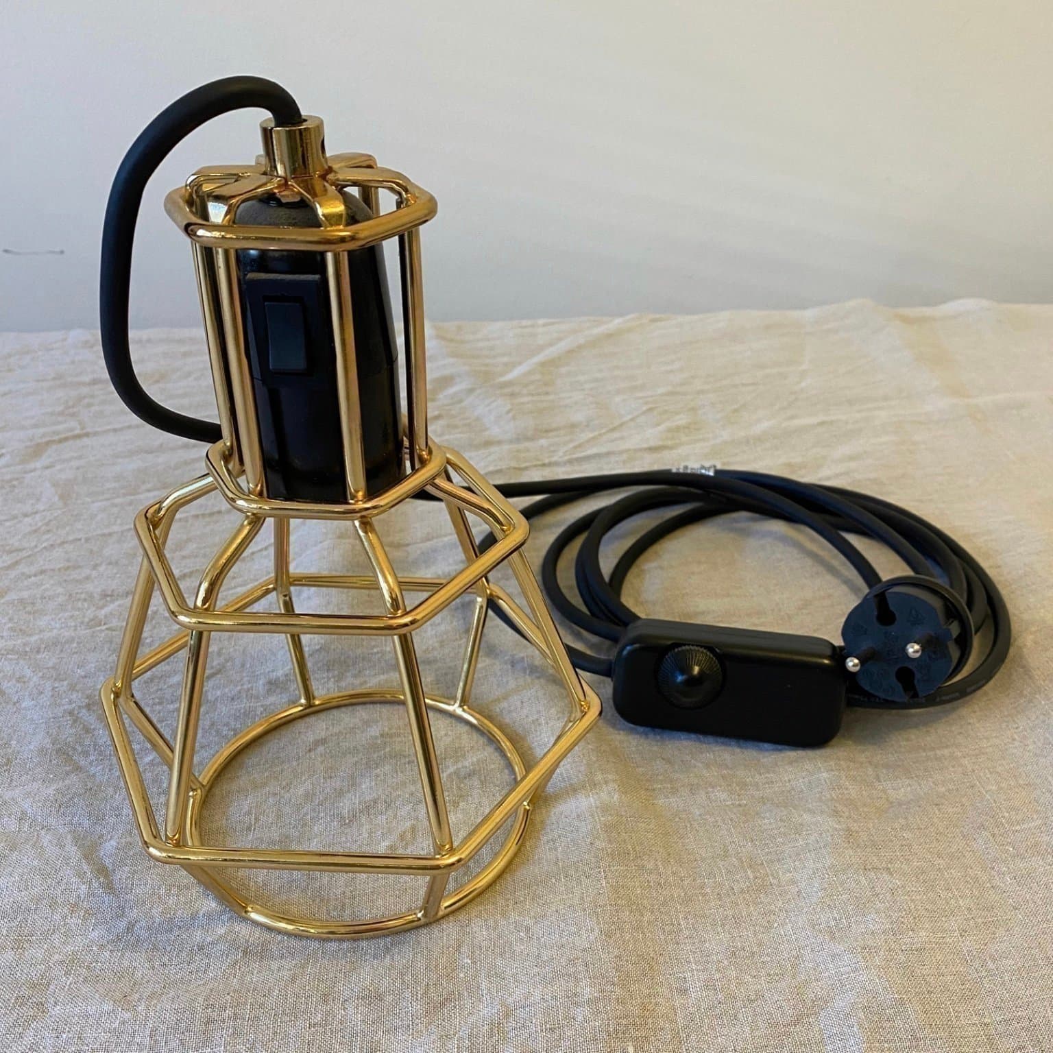 Design House Stockholm Work Lamp Gold 24K • Taklampa • Bordslampa • Vägglampa