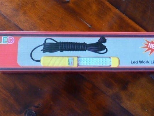 LED Arbetslampa 230 V med 5 m-s sladd!