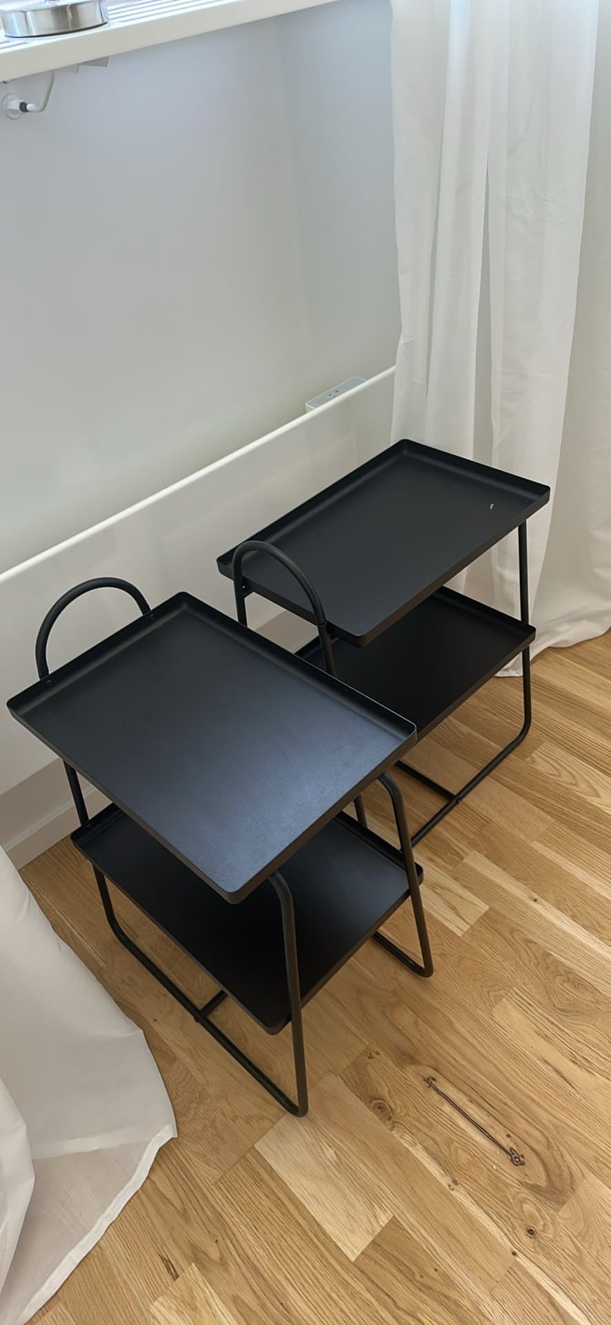 2 st IKEA HATTÅSEN svart – nattduksbord/sidobord