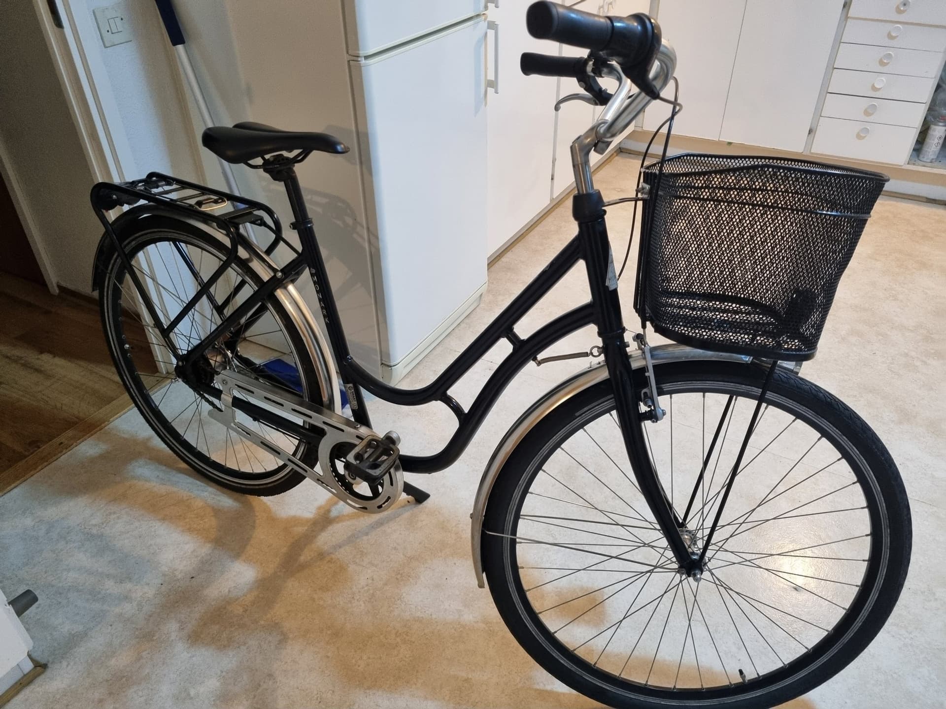 Monark Karin Original damcykel med 3 växlar och korg