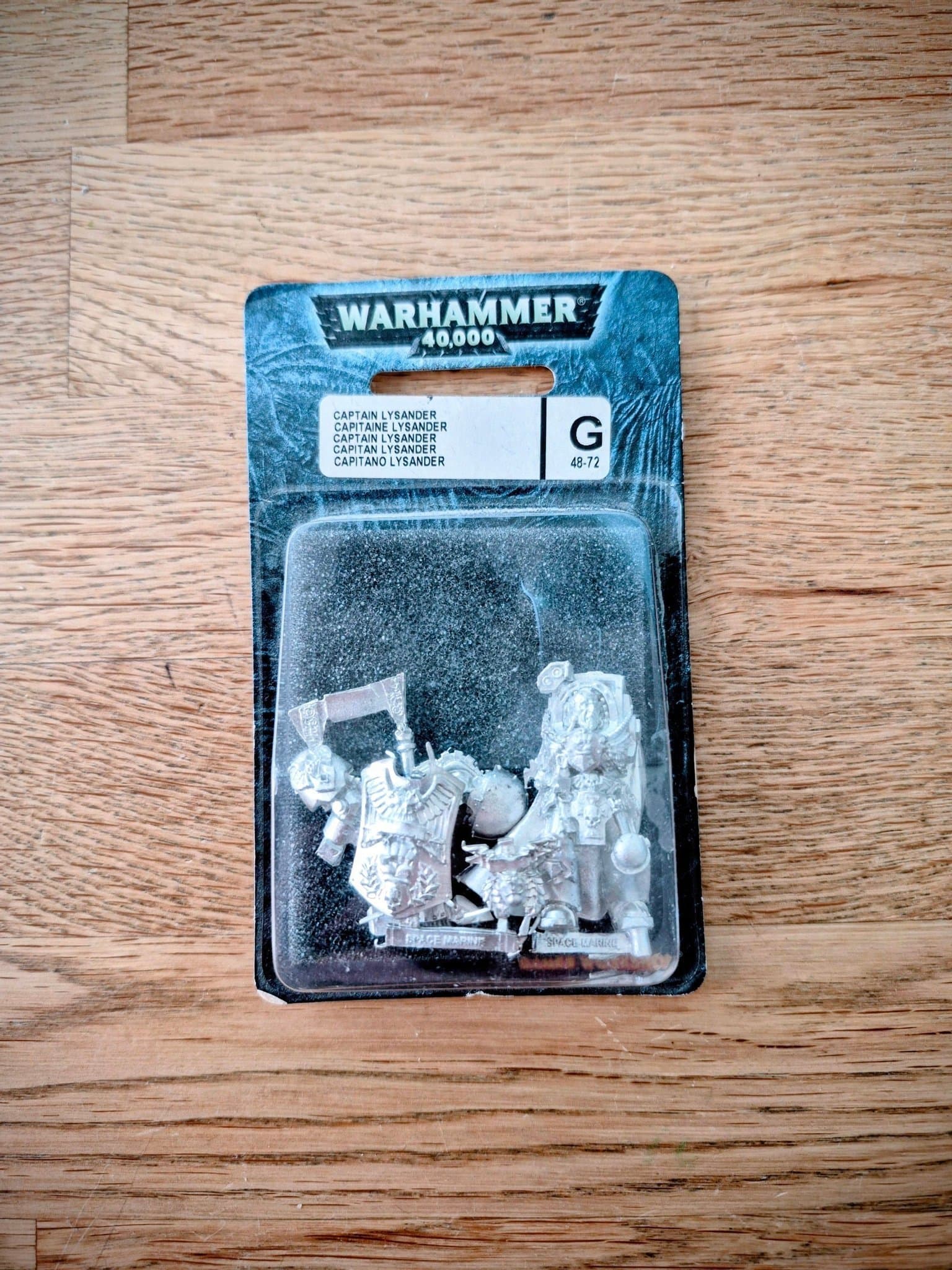 Warhammer 40,000 Captain Lysander Space Marines