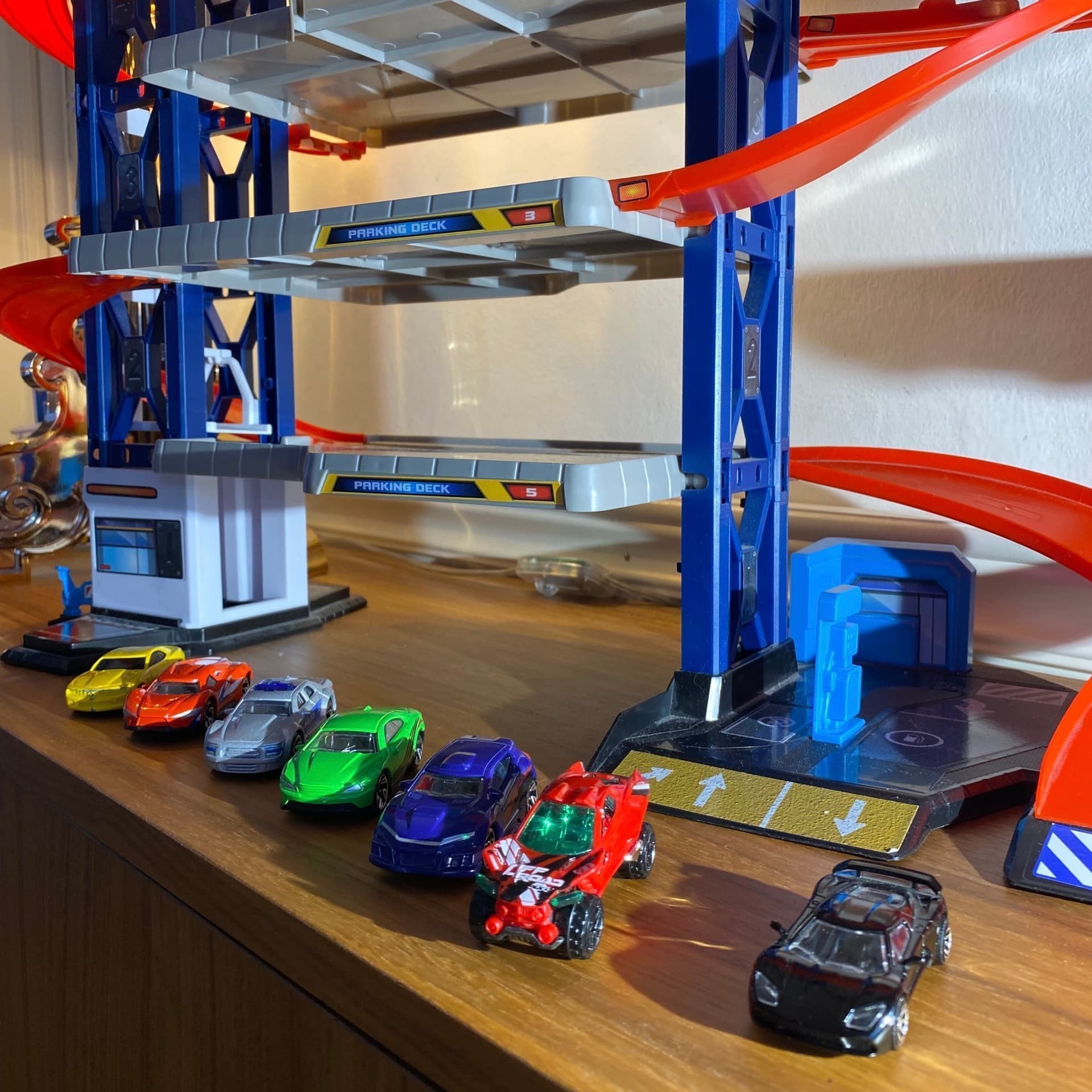 Dickie Toys bilbana, parkeringsgarage