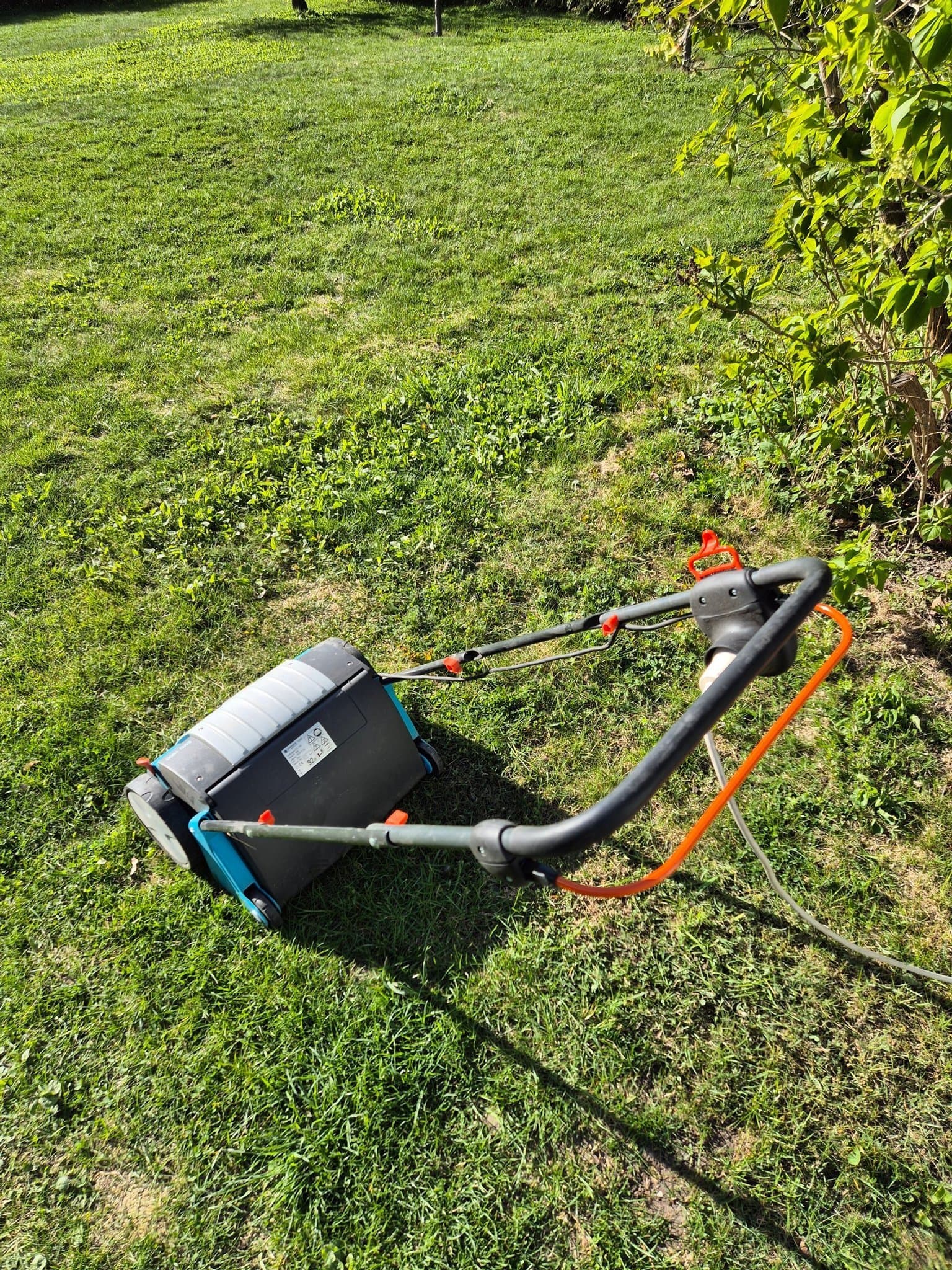 Vertikalskärare Gardena EVC 1000