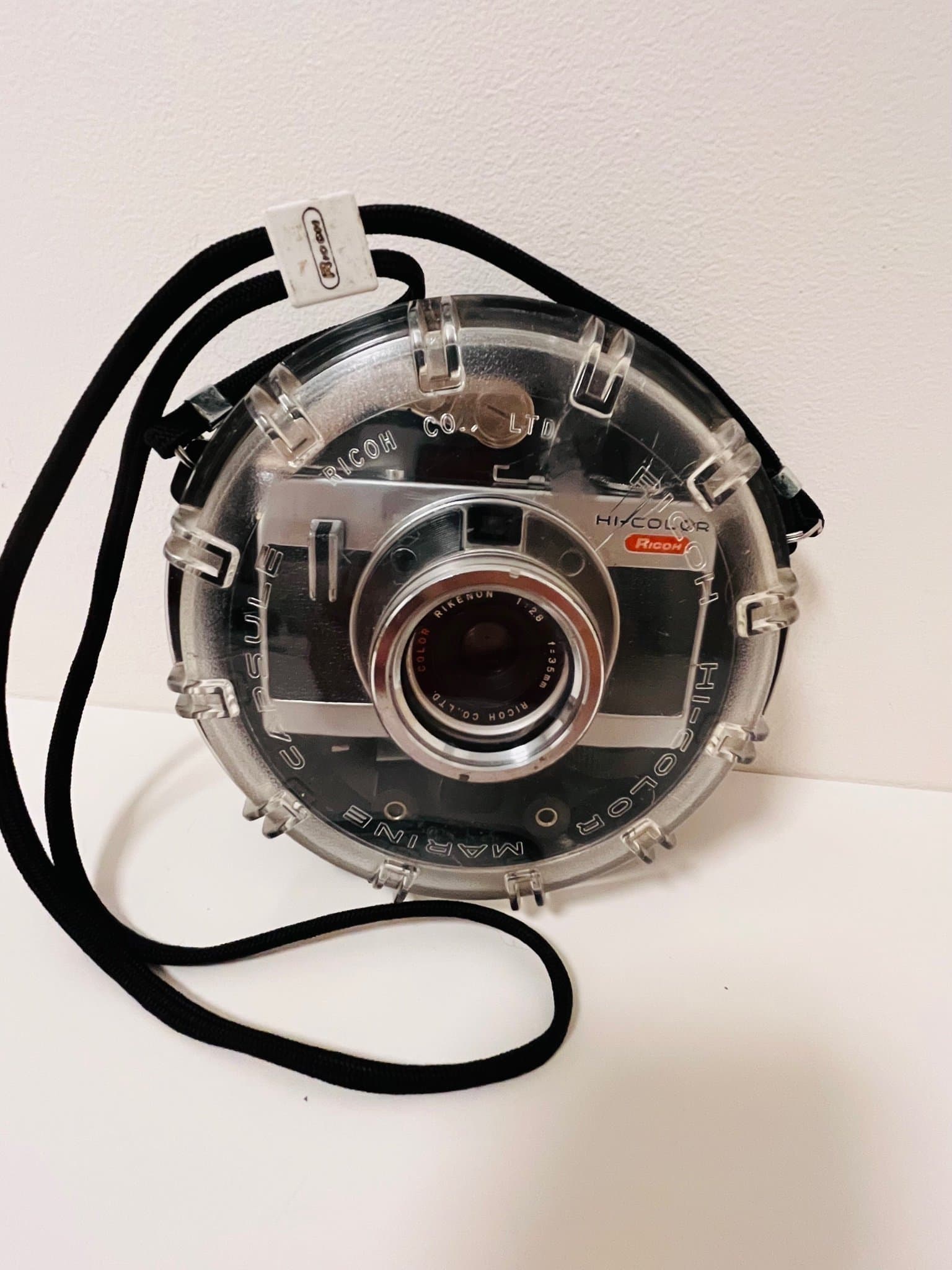 Ricoh Hi-Color Kamera med Marin Kapsel
