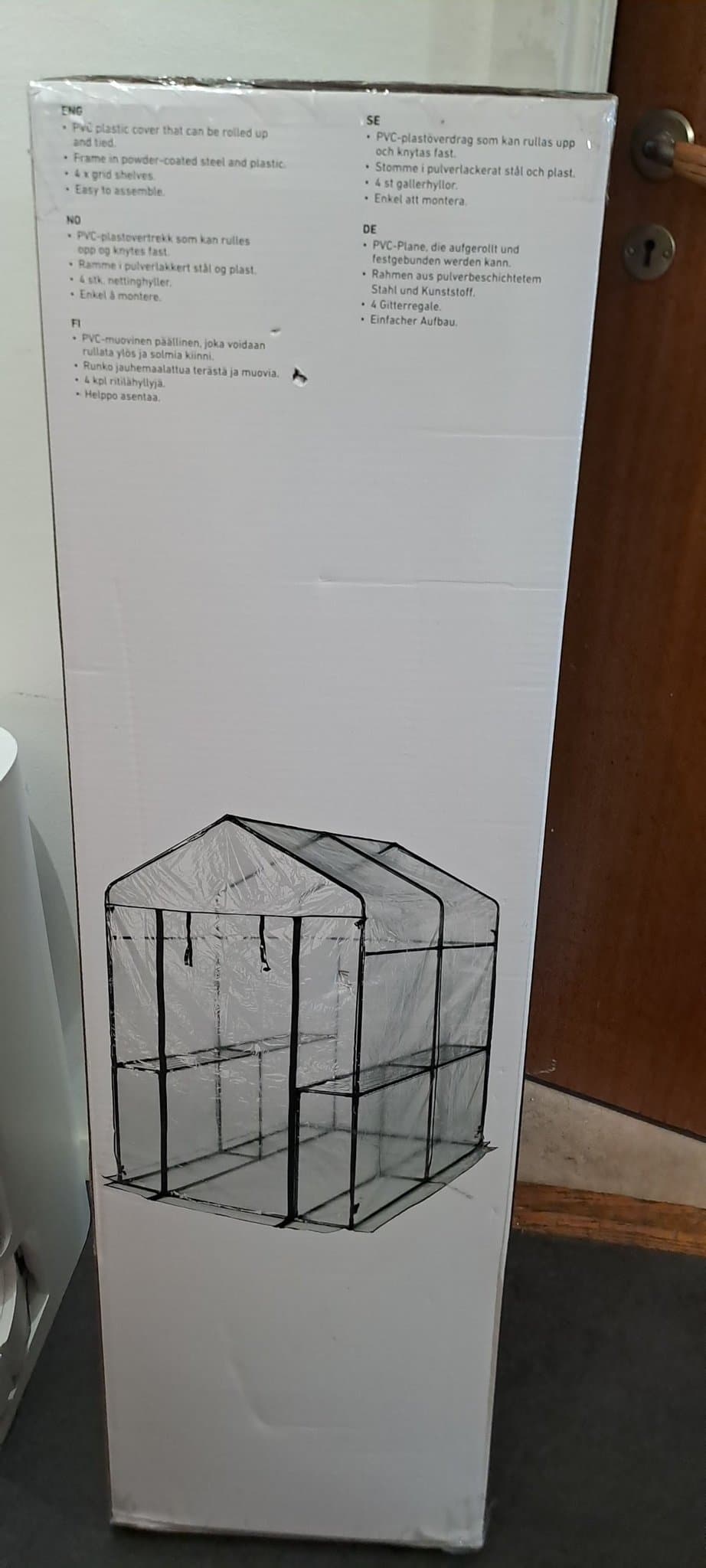 Växthus med 4 hyllplan